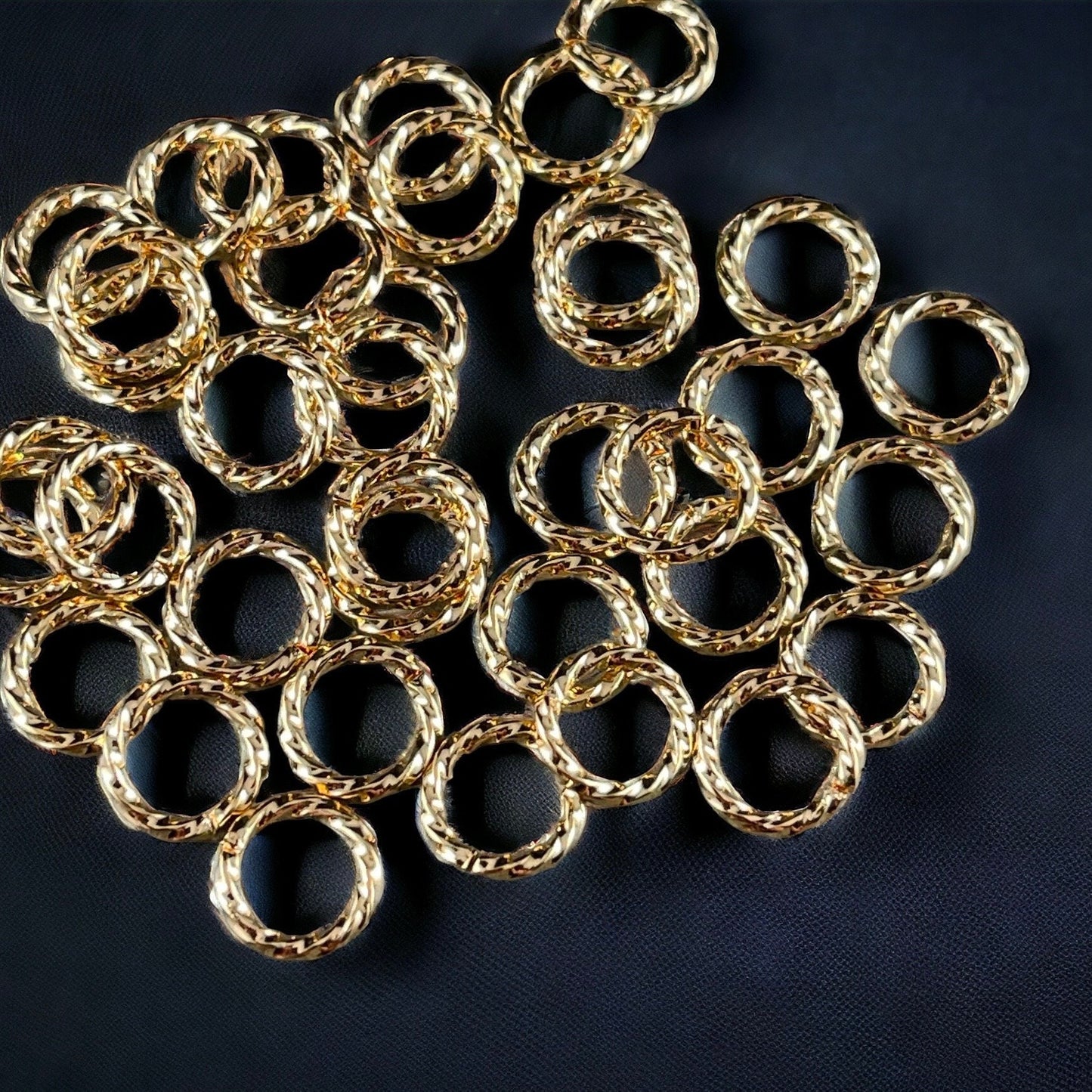 8mm Twisted Jump Rings, 16g Open, Gold Plated Brass (FMG/5028) * Qty. 50