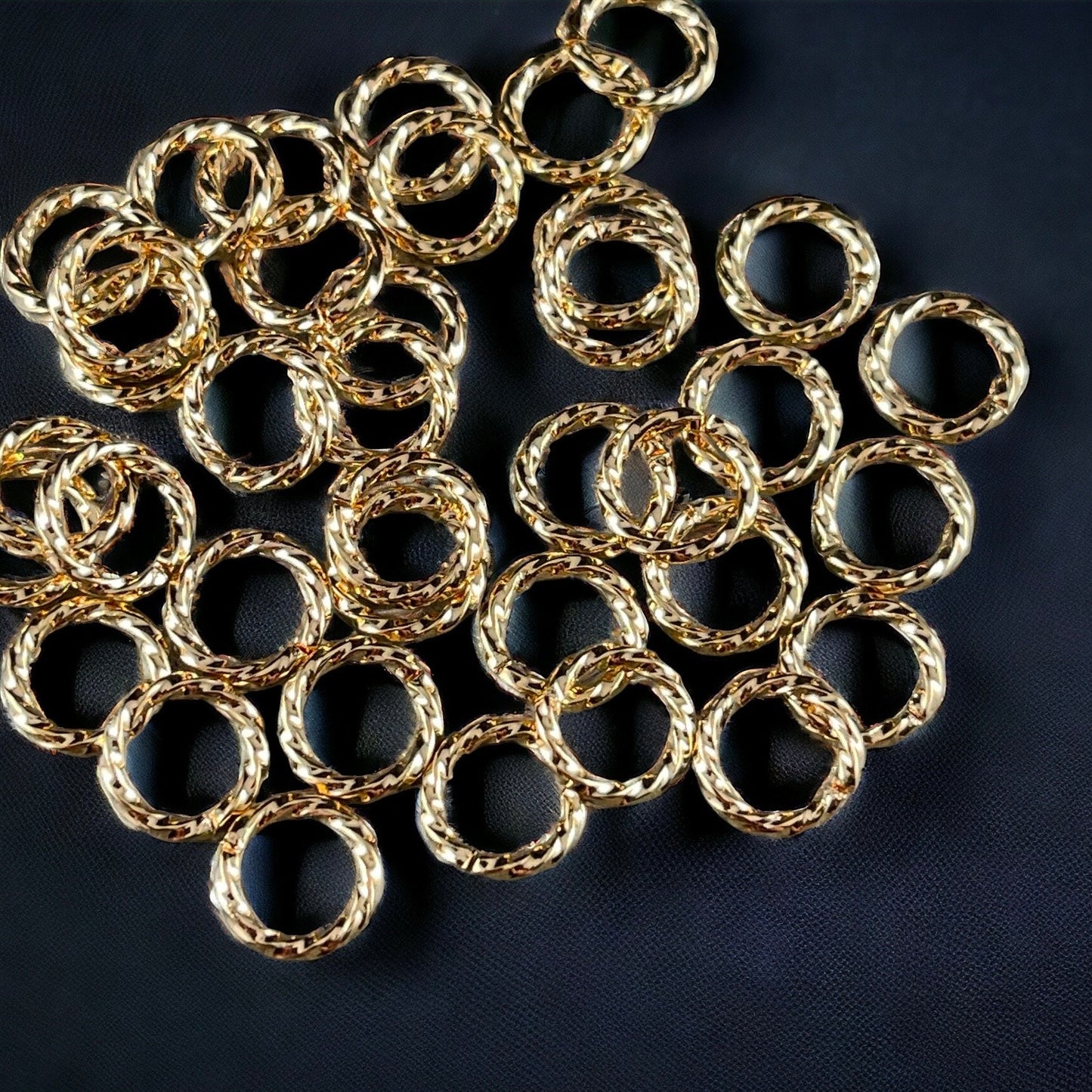 8mm Twisted Jump Rings, 16g Open, Gold Plated Brass (FMG/5028) * Qty. 50