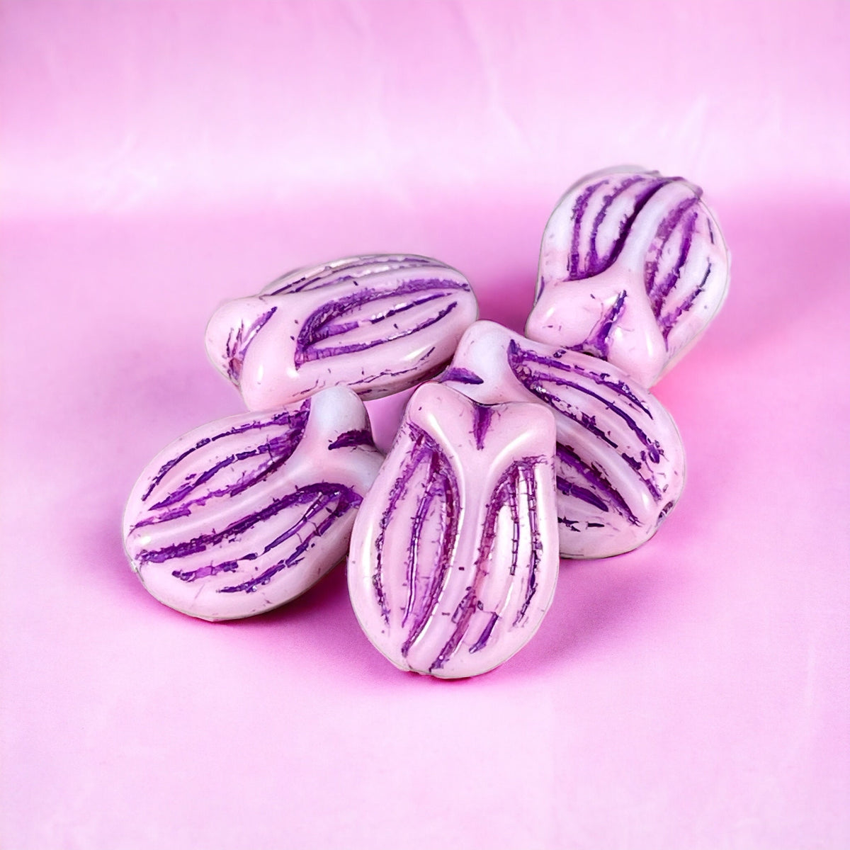 Czech Glass Beads - 16x11 Tulip Beads - Pink and White Flower with Purple Wash (PTul-18) * Qty. 4