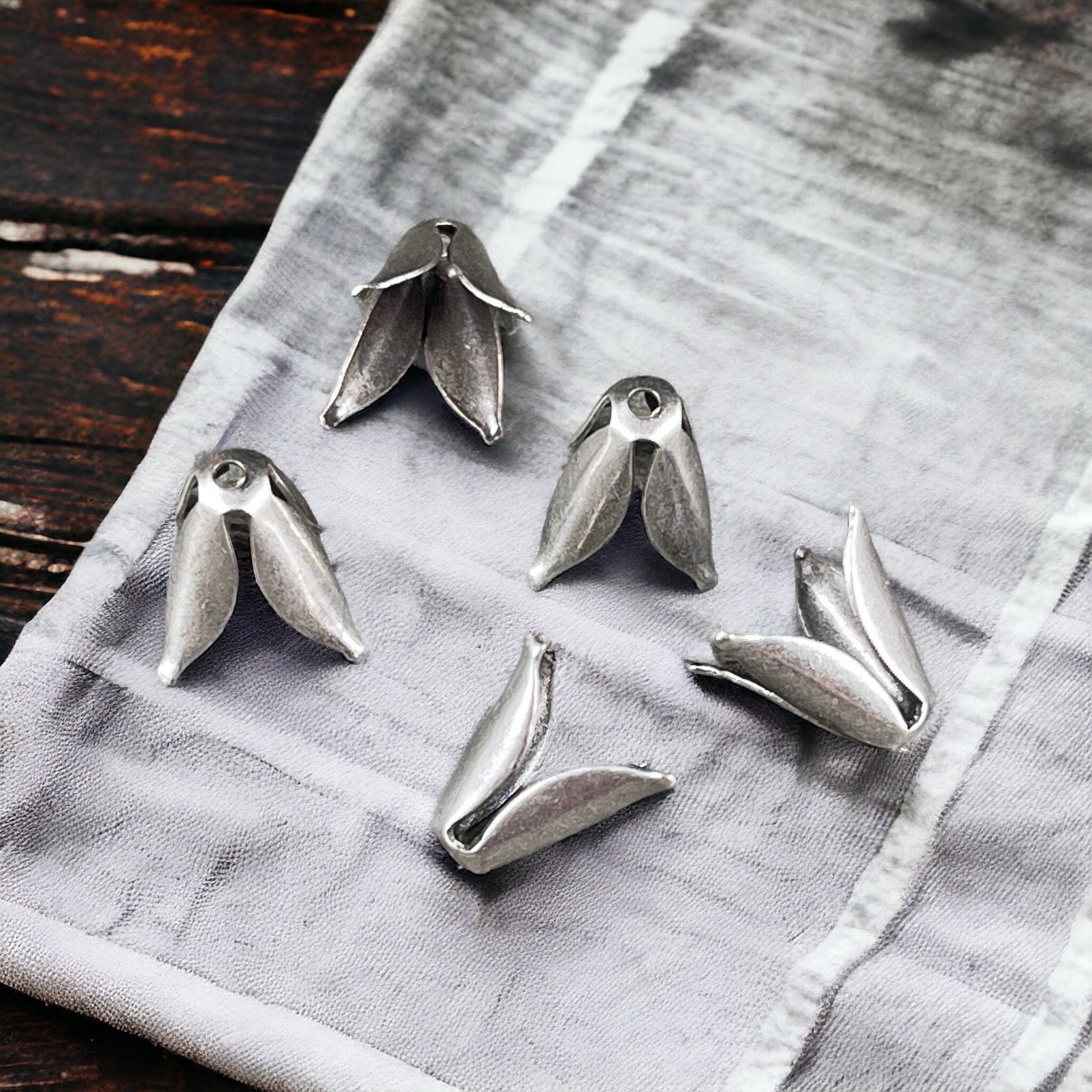 Oxidized Silver Plated, Curled Tulip, Petal Bead Caps, 10mm Expandable (VJS/A68) * Qty. 10