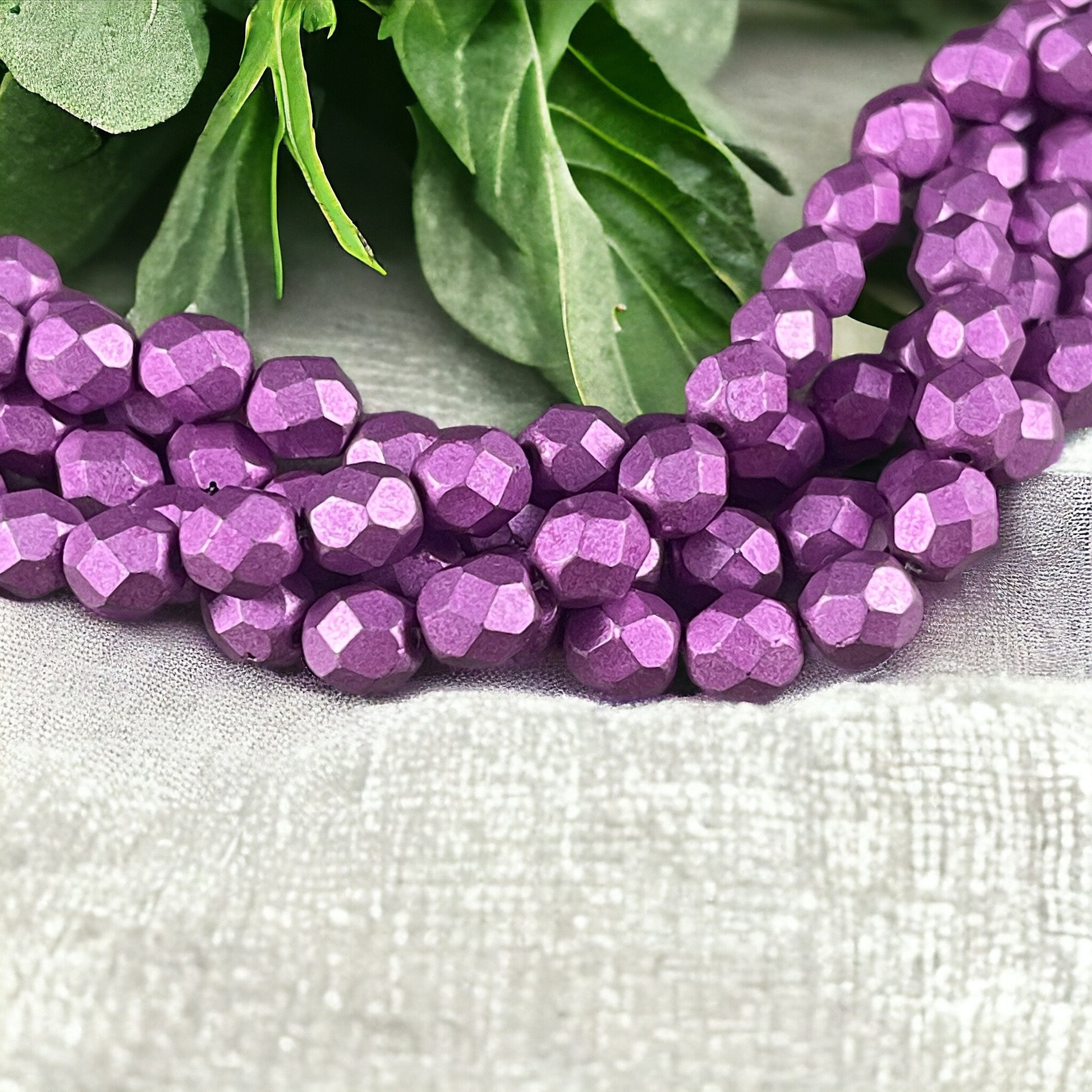 Lilac Czech Glass Beads, 6mm Purple Faceted Round Beads - Saturated Lilac Matte Finish Fire Polished Bead (FP6/SM-05A10) * Qty 25