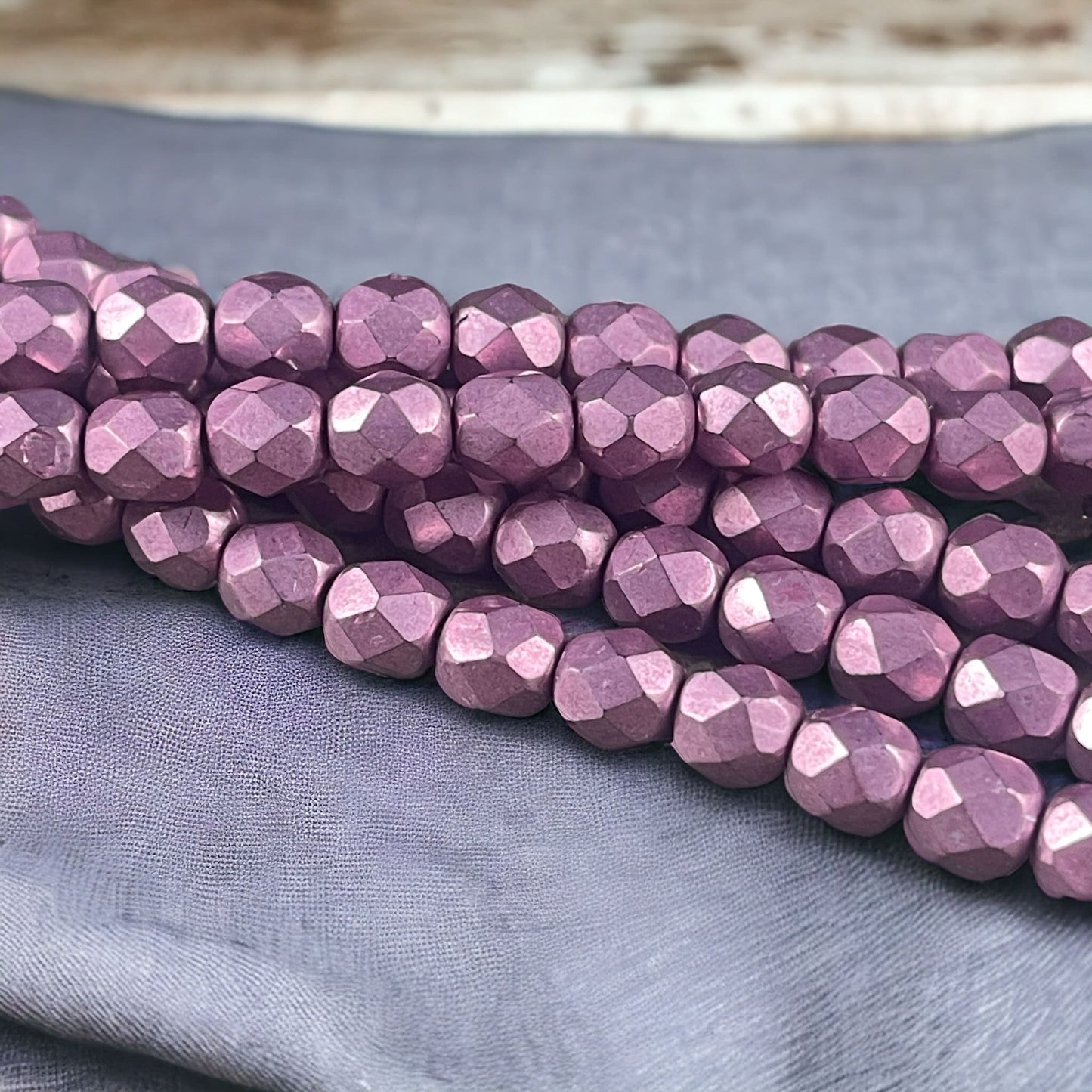 Purplish Pink Czech Glass Beads - 6mm Fire Polished Faceted Round Beads - Golden Orchid Pink Metallic Beads (FP6/SM-08A03) * Qty. 25