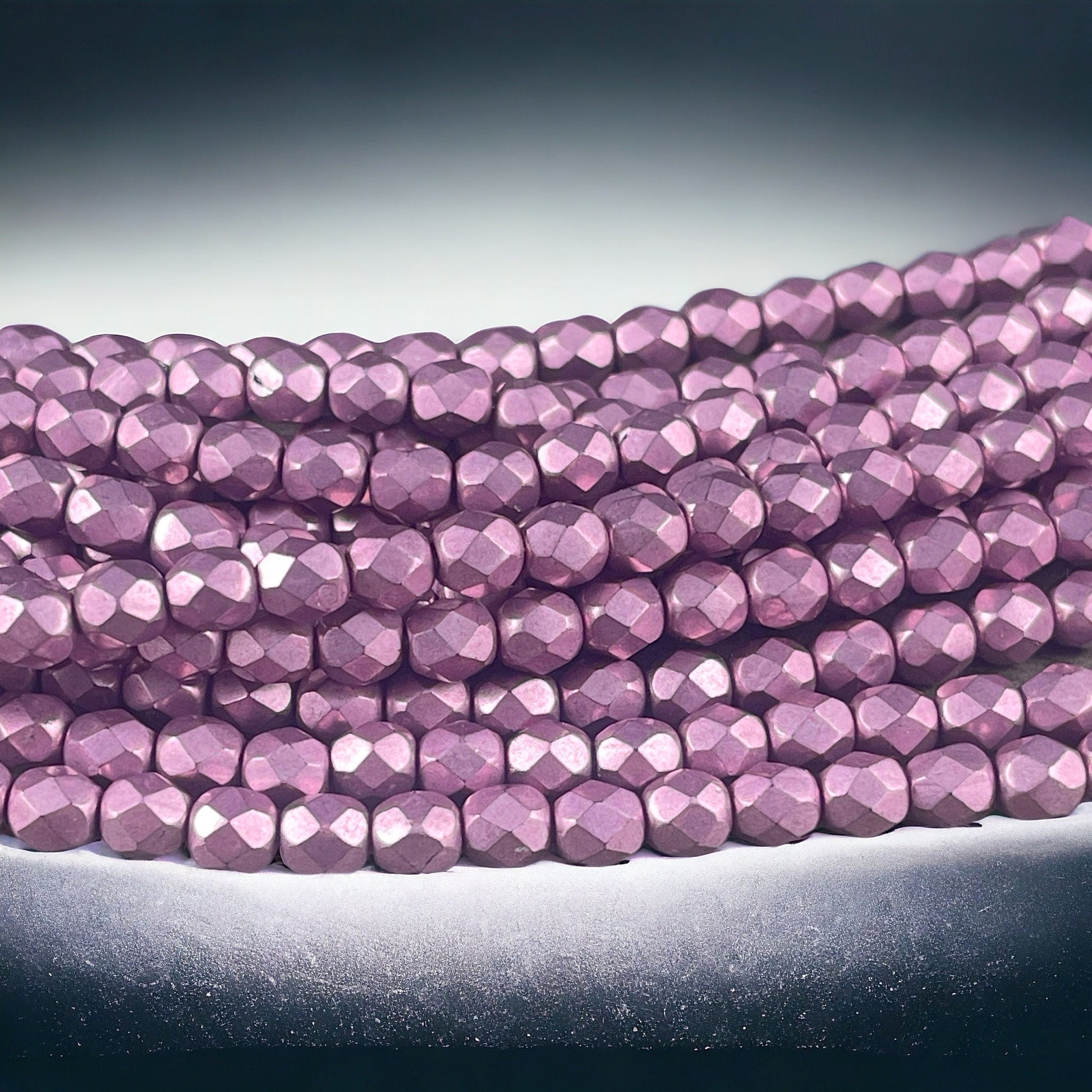 Czech Glass Beads - Purplish Pink 4mm Faceted Round Beads - Golden Orchid Pink Metallic Beads (FP4/SM-08A03) * Qty. 50
