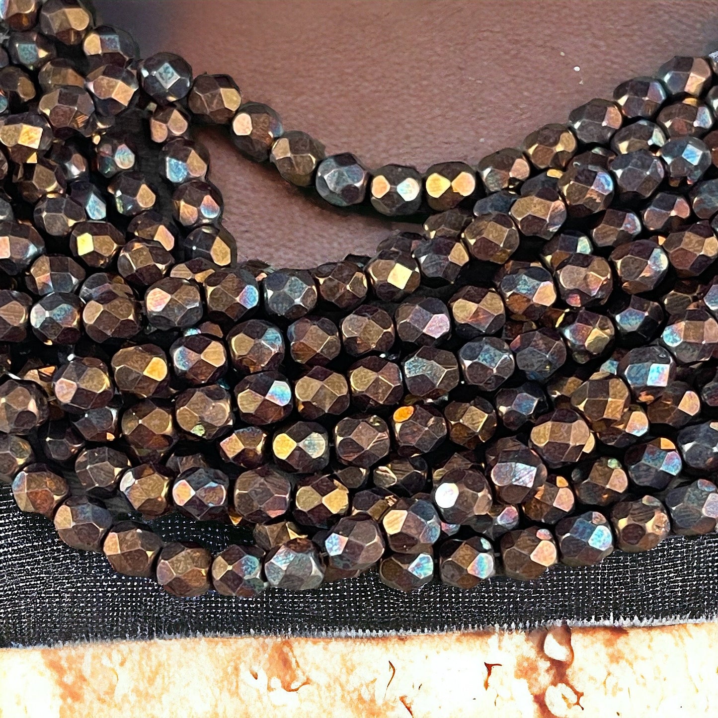 Czech Glass Beads - 6mm Faceted Round Beads, Oxidized Bronze Clay, Bronze Iris (FP6/SM-15768) * Qty. 25