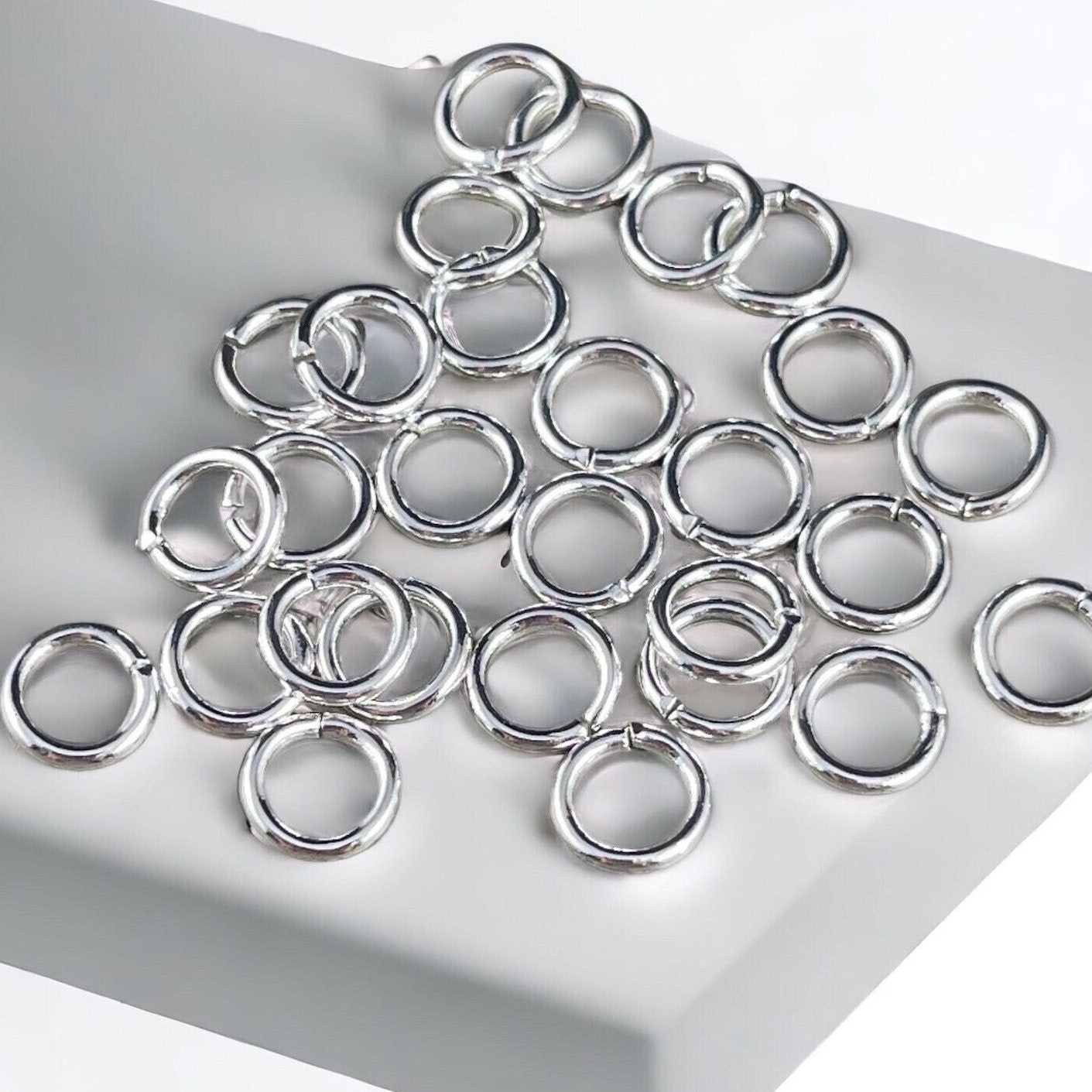 6mm Silver Plated Round Jump Rings ~ 18g Silver Jump Rings ~ Silver Plated Brass Open Jump Rings (FMG/4861) * Qty: 100