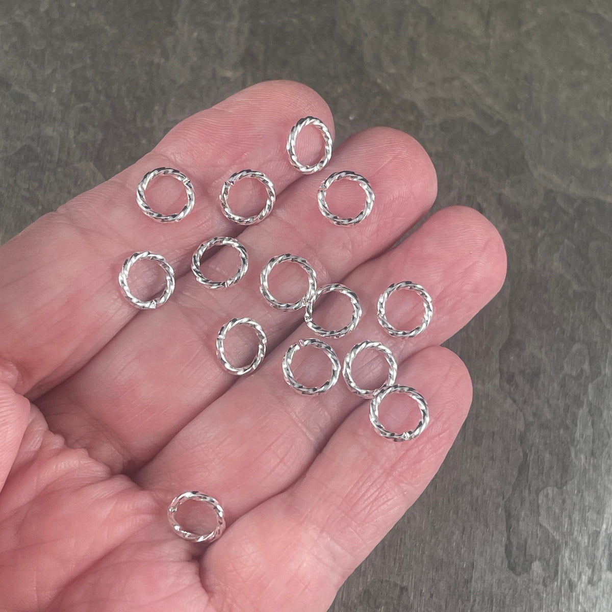 8mm Twisted Jump Rings, 16g Open, Silver Plated Brass (FM/5030) * Qty. 100