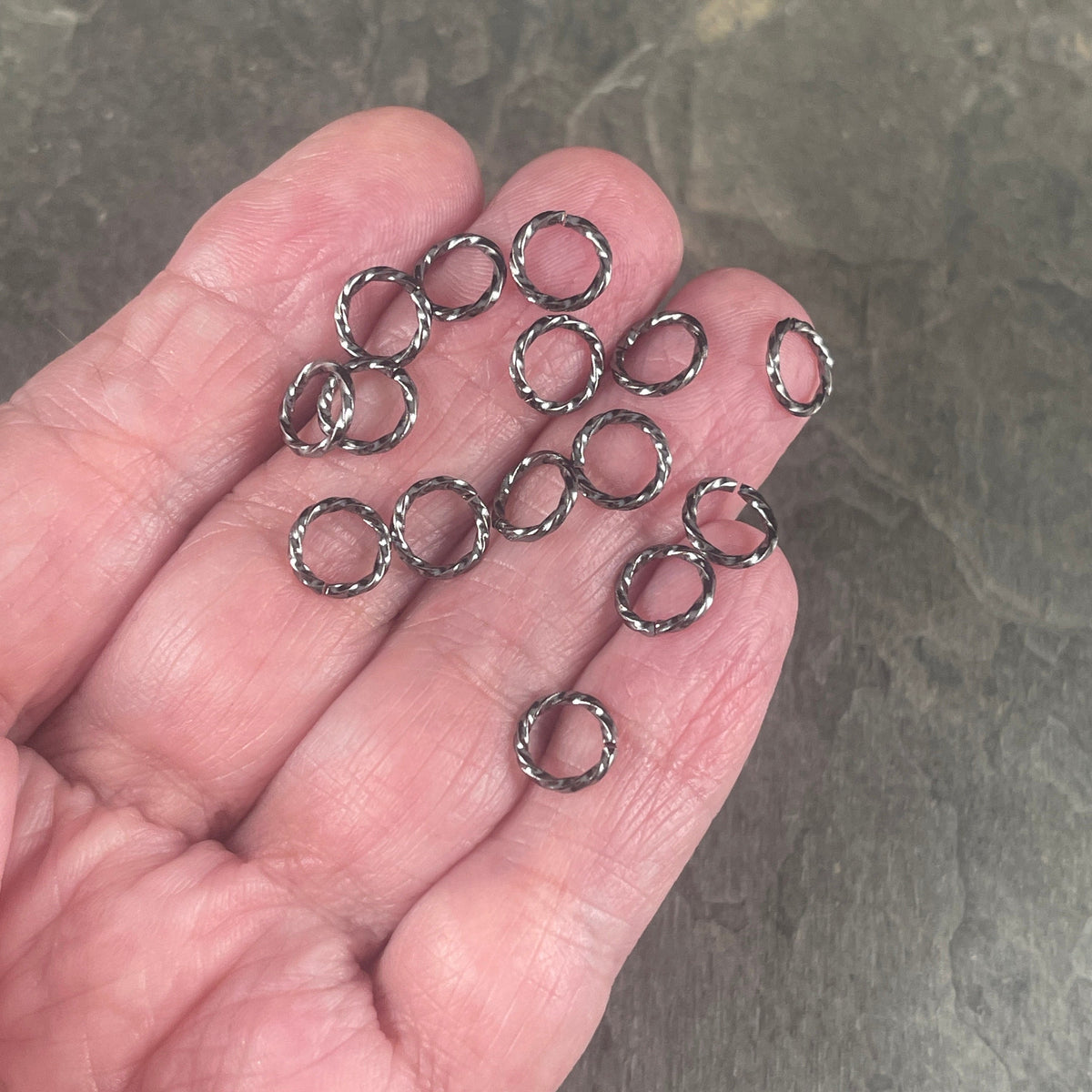 8mm Twisted Jump Rings, 16g Open, Gunmetal Black Plated Brass (FMG/5036) * Qty. 100