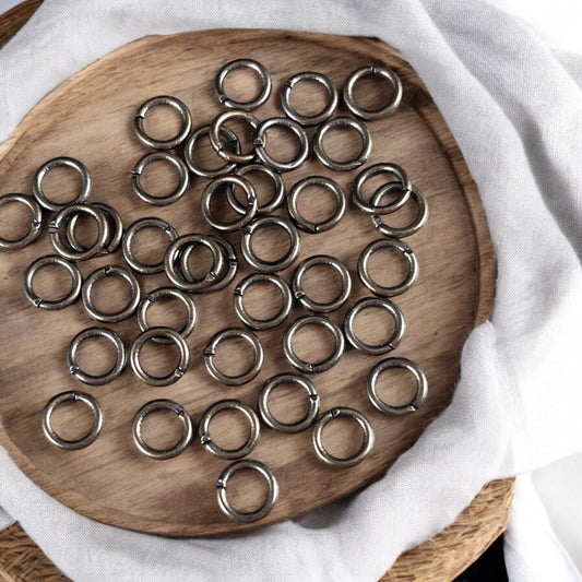 6mm Round Jump Rings, 18g Open, Antiqued Brass Plated (FMG/4863) * Qty. 100