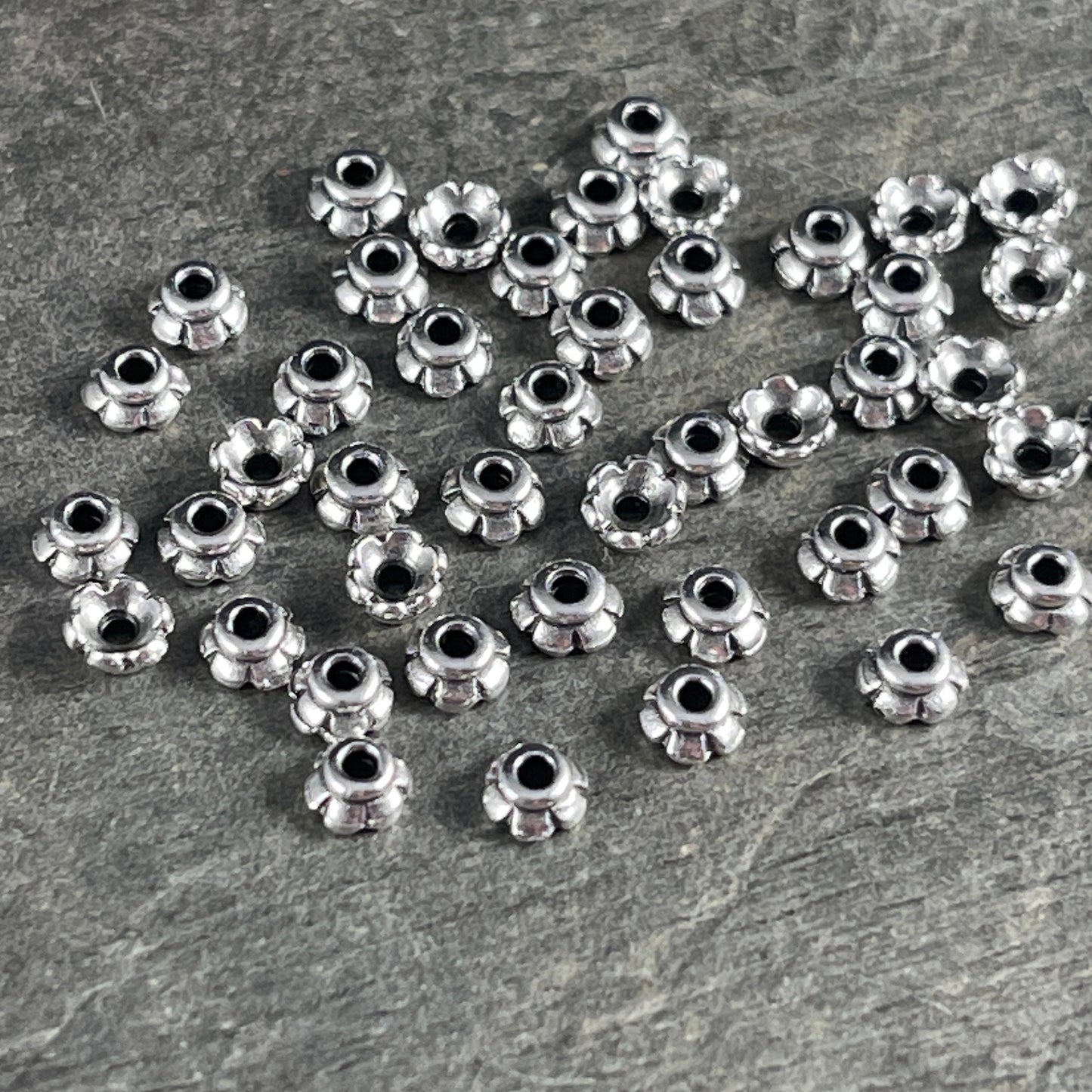 Tiny Antiqued Silver Petal Bead Caps, TierraCast 3.5mm Bead Caps, Antiqued Silver Plated Pewter (PF/790-77) * Qty. 50