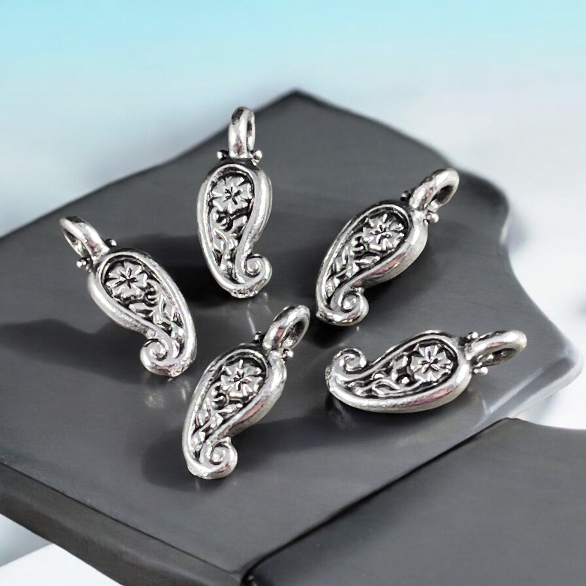 Small Floral Paisley Charm, Antiqued Silver Chain Tag, Finishing Charm, TierraCast Charms (PF/463-77) * BULK BAG - Qty. 20