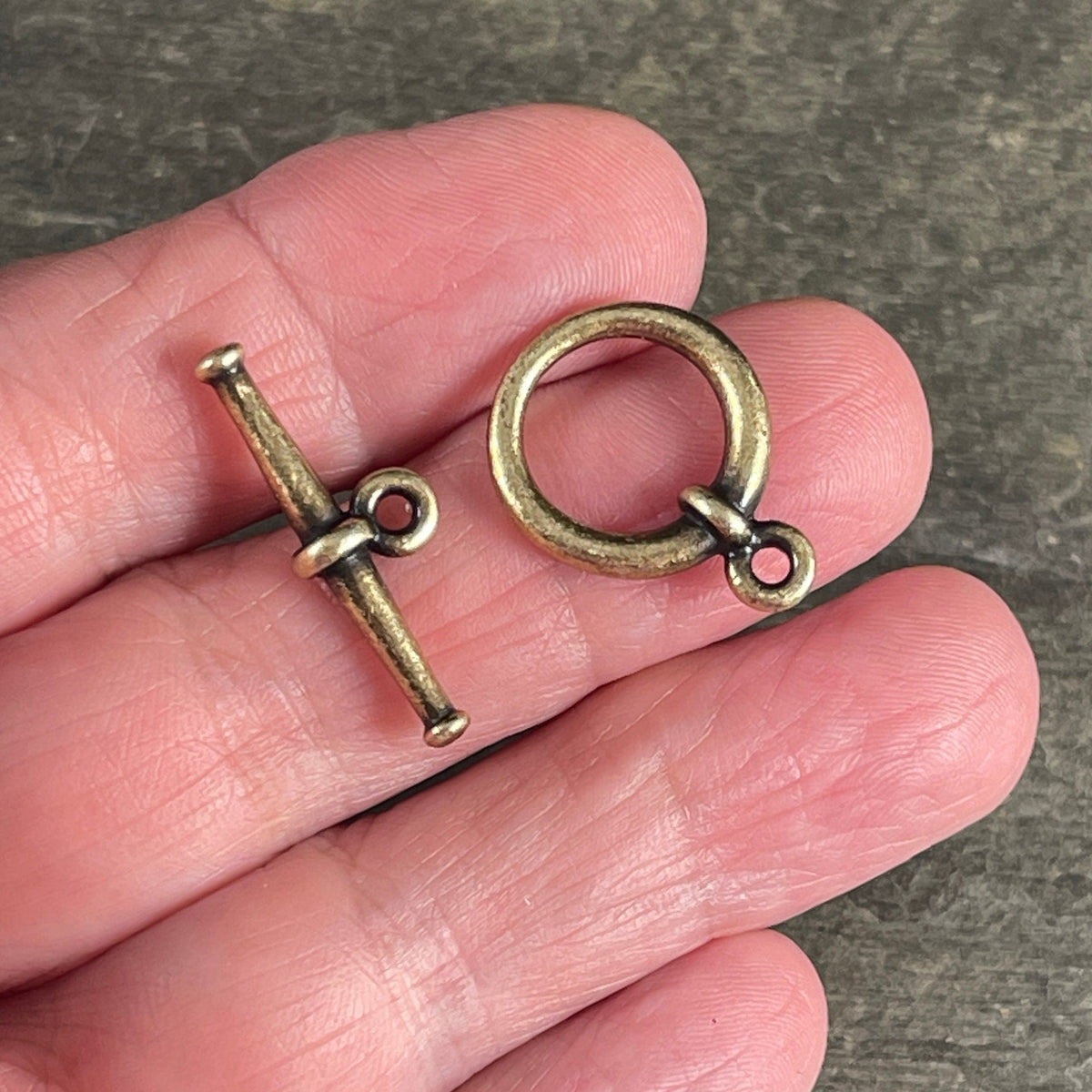 TierraCast Large Tapered Bar Toggle Clasp, Antiqued Brass Plated Pewter (PF/946-57) * Qty. 2