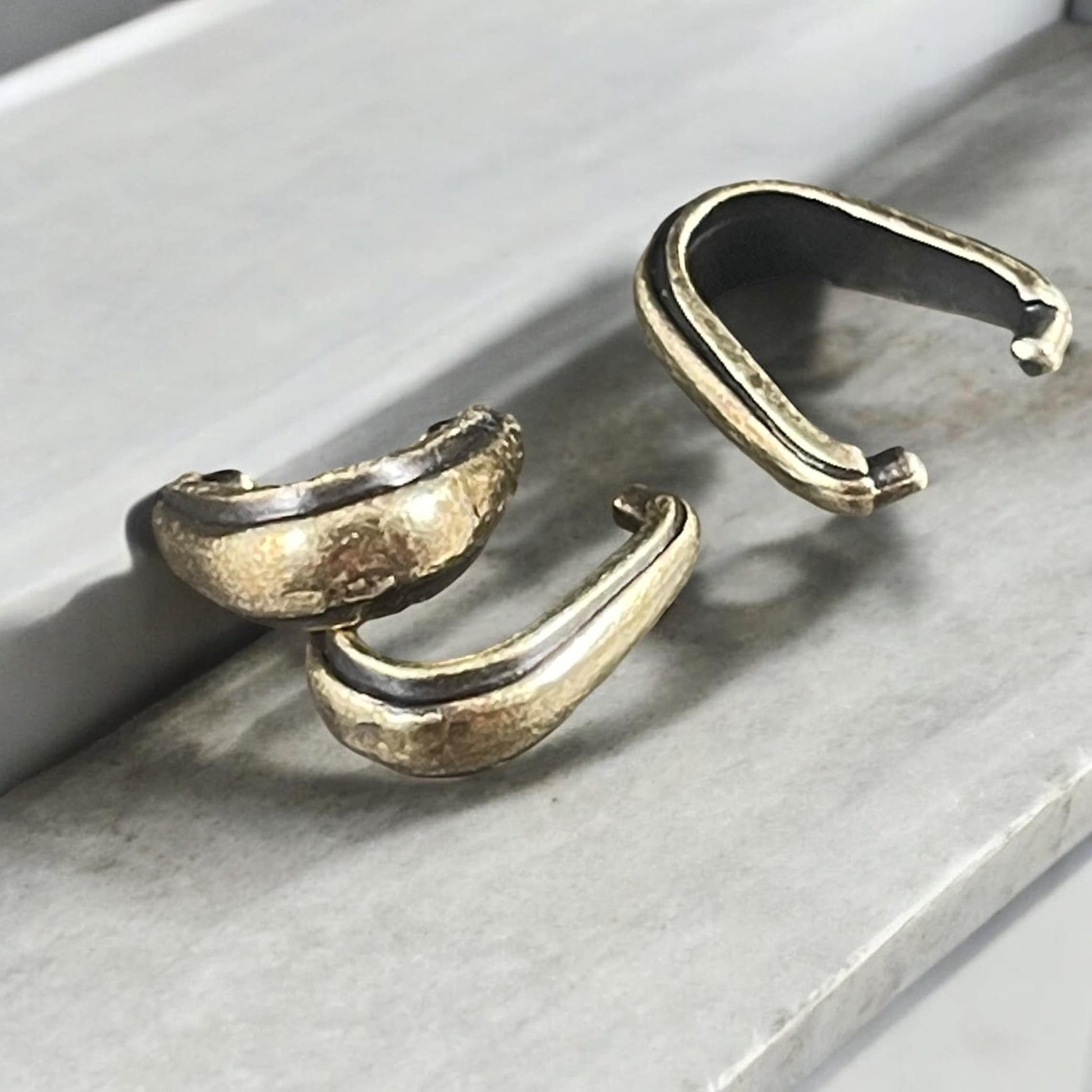 TierraCast 12mm Nouveau Pinch Bail, Antiqued Brass Bail for Pendants (PF/876-57) * Qty. 4