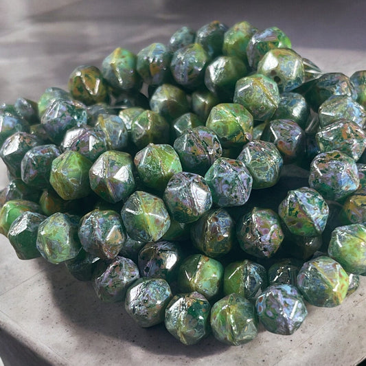 8mm English Cut Picasso Beads, Emerald and Green Apple Picasso Glass Beads, Mixed Color Strand (EC/N-1303B) * Qty. 20