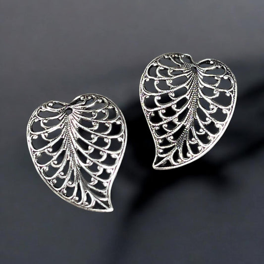 Oxidized Silver Filigree Leaf, 19x15mm Open Stamping Charms for Earrings, Delicate Heart Shaped Leaf Charms (VJS/X354a) * Qty. 2