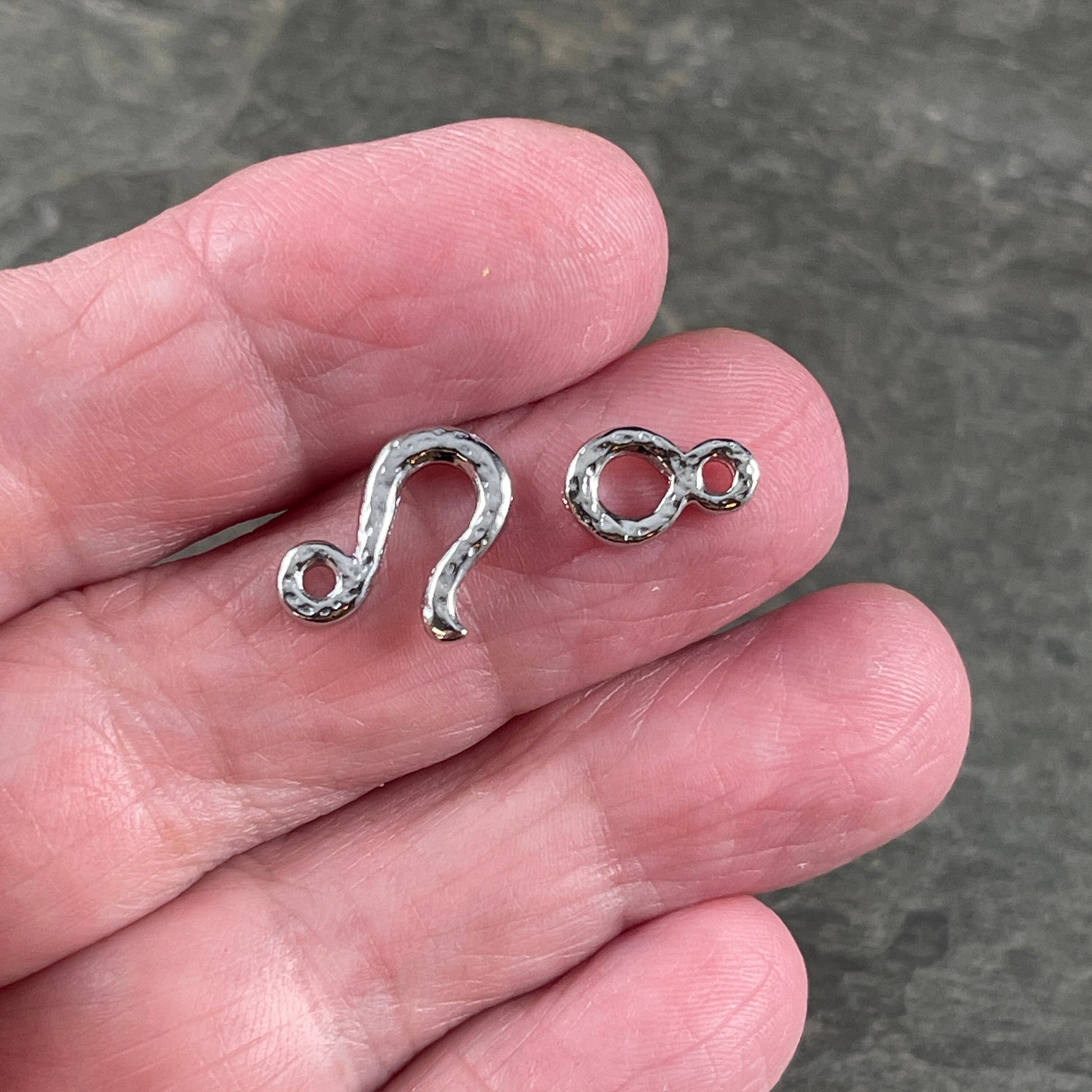 NEW TierraCast Hook Clasp, White Bronze Plated Pewter, Silver Hook and Eye Clasp (PF/997-28) * Qty. 3