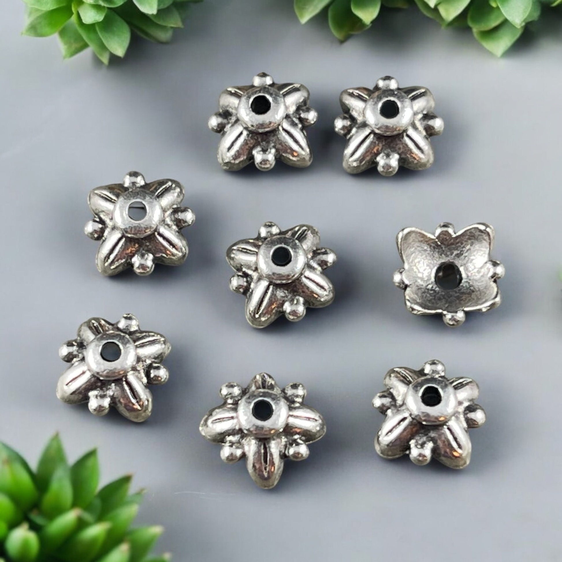 NEW 8mm TierraCast Leaf Bead Cap, Antiqued Fine Silver Plated Petal Bead Caps (PF/797-77) * Qty. 6