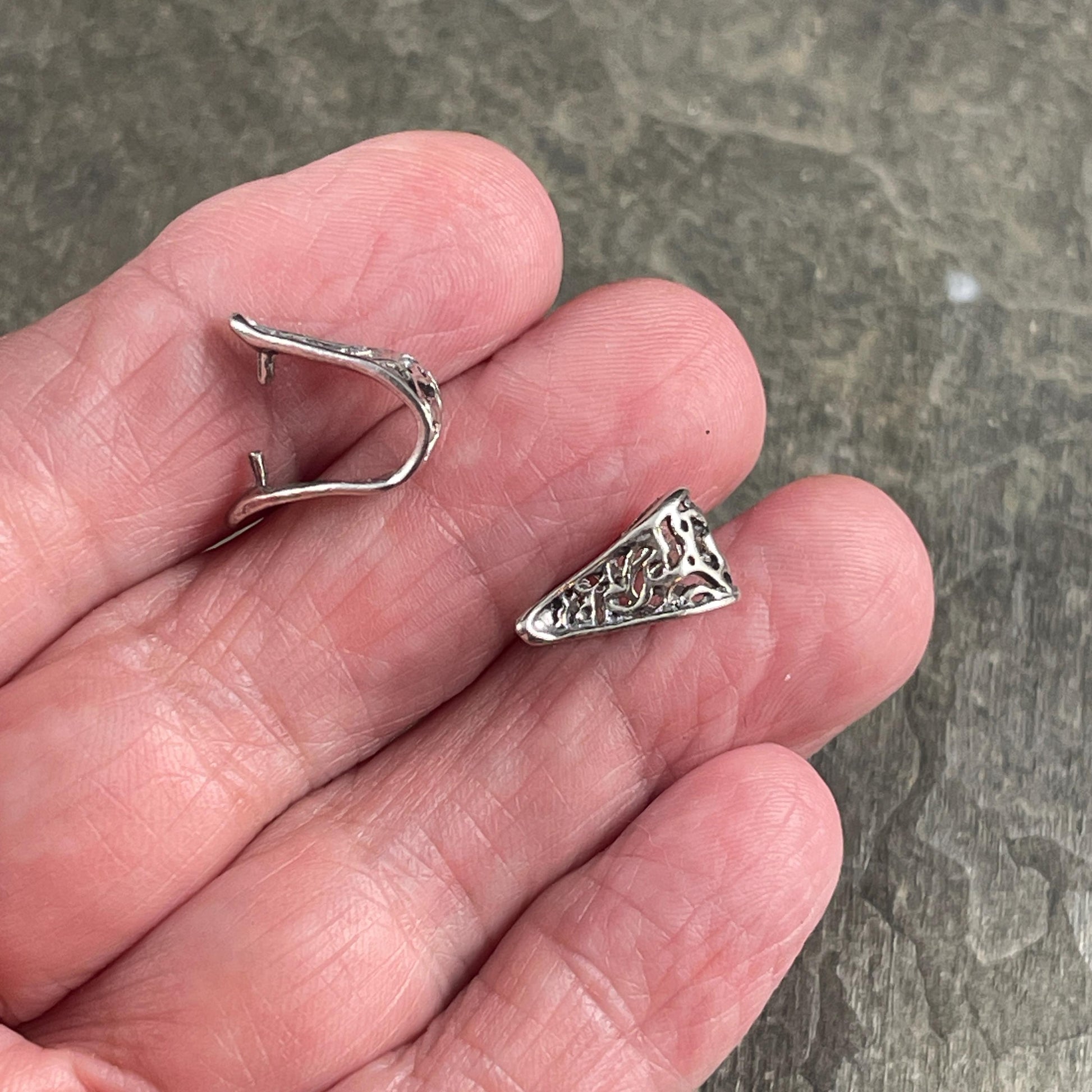 Antiqued Sterling Silver Pinch Bail for Pendants, 14x8mm Ice Pick Bail (FMG/4962) * Sold Individually