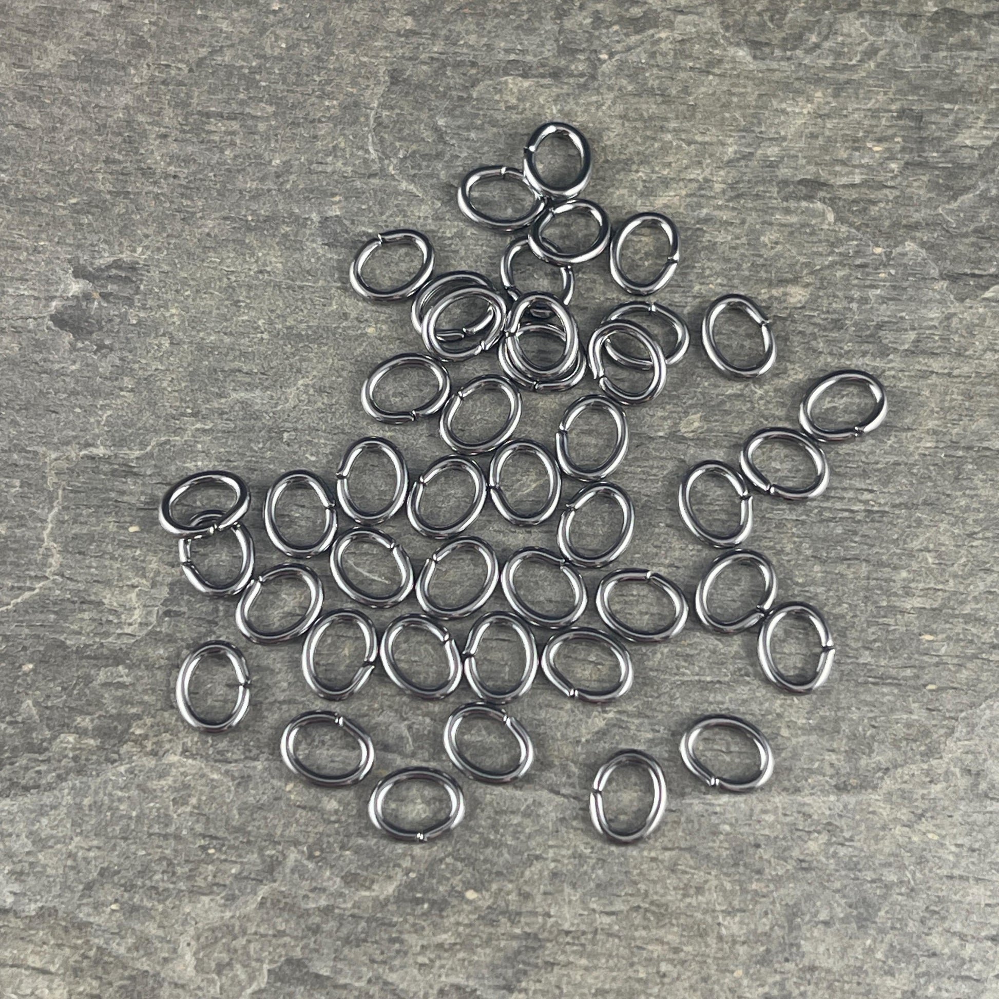 6x4mm Black Oval Jump Rings, 18g Gunmetal Jump Rings (FMG/5055) * Qty. 100