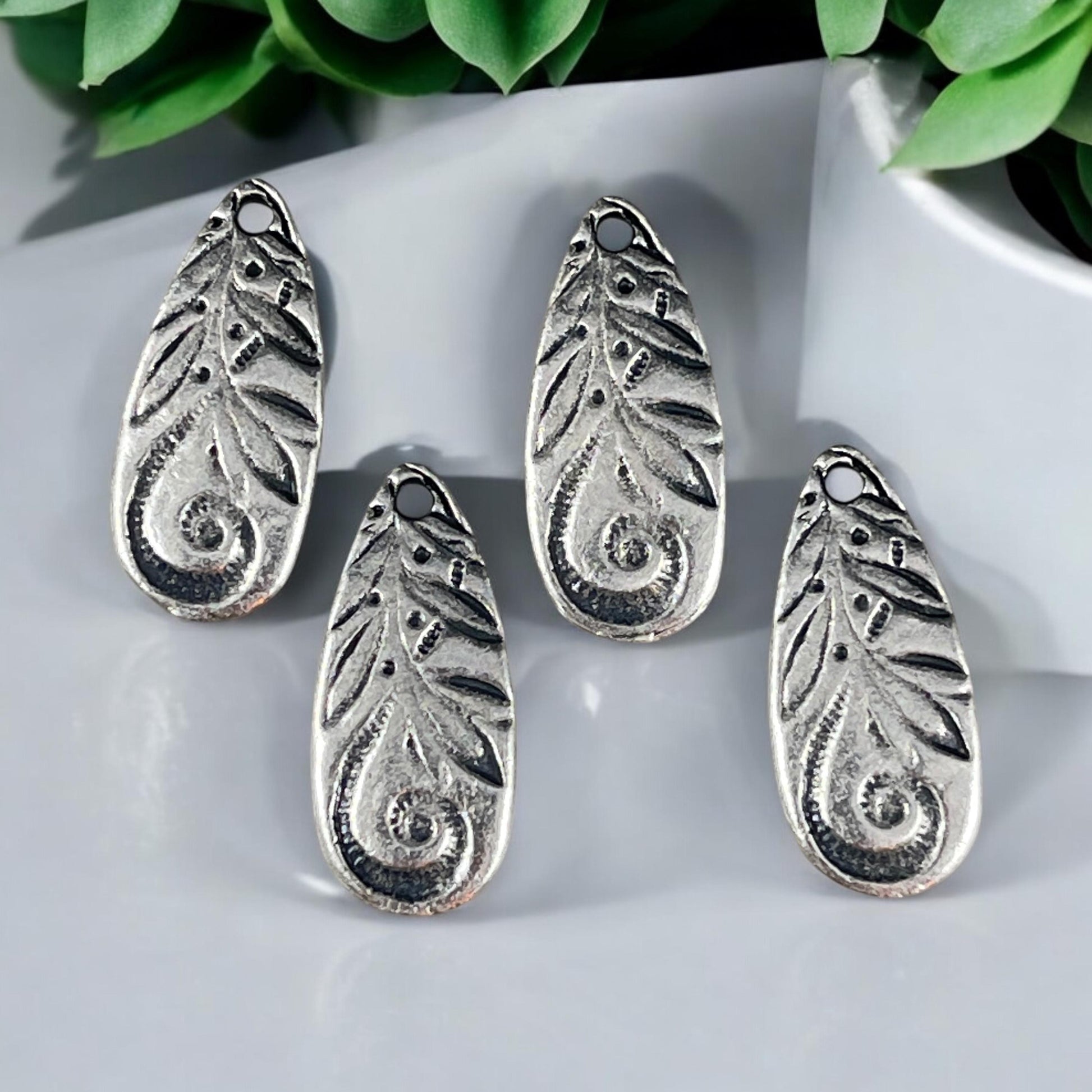 TierraCast Jardin Long Teardrop Charm, Dulce Vida Collection, Antiqued Pewter Finish (PF/583-04) * Qty. 4