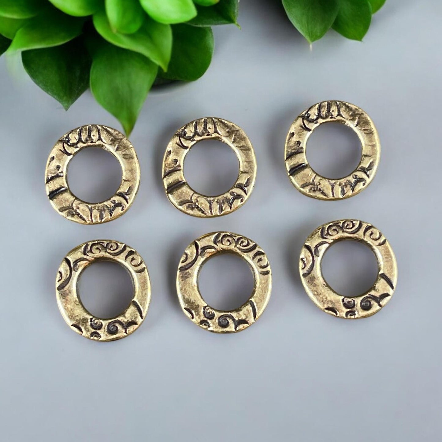 TierraCast Flora Linking Ring, 13mm Small Round Link, Dulce Vida Antiqued Brass Organic Ring (PF/699-57) * Qty. 6