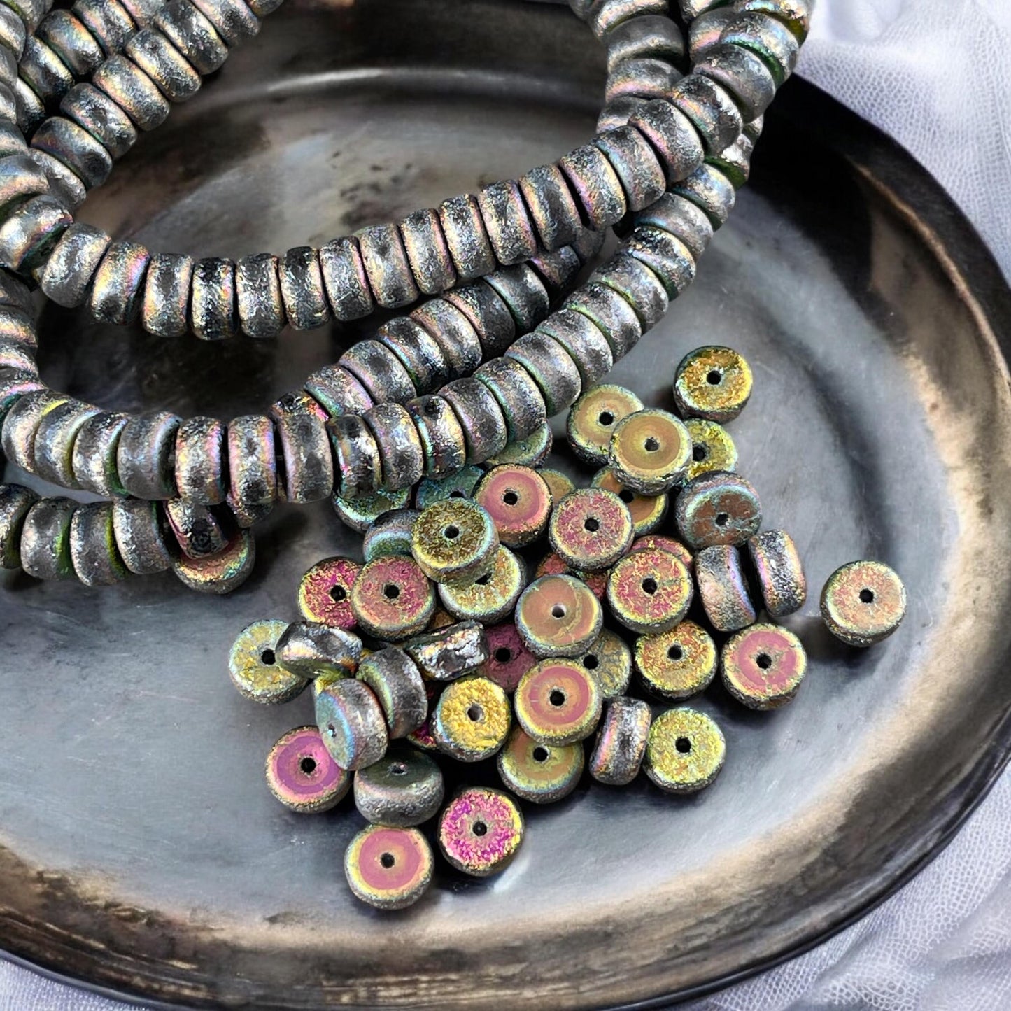 6mm Etched Light Gray Heishi Rondelle, Czech Glass Beads, Gray with Peacock and AB Finishes (HSH/N-0324) * 50 Beads