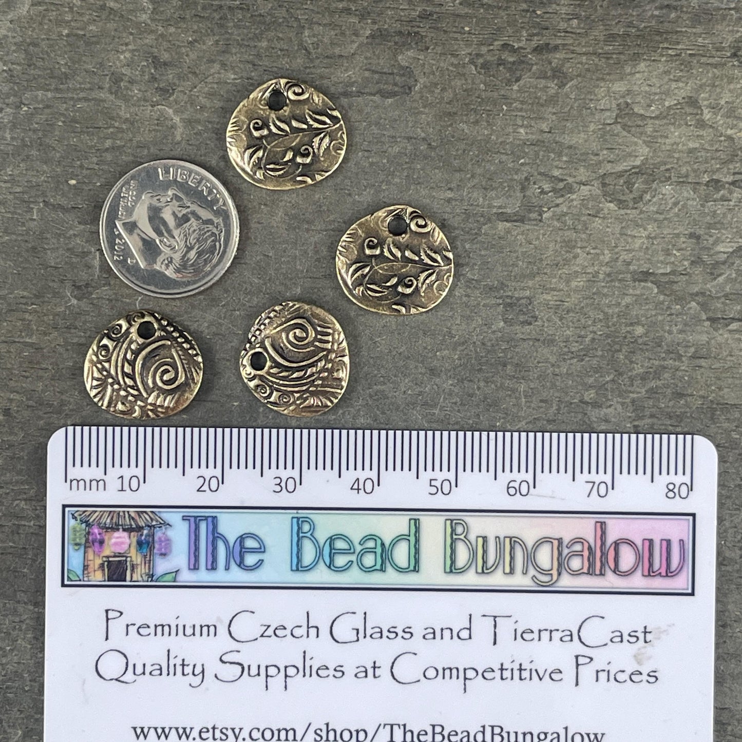 NEW TierraCast Charms, Dulce Vida Collection, Jardin Charm, 5/8" Teardrop Charm, Antiqued Brass Floral Theme Charm (PF/584-57) * Qty. 4