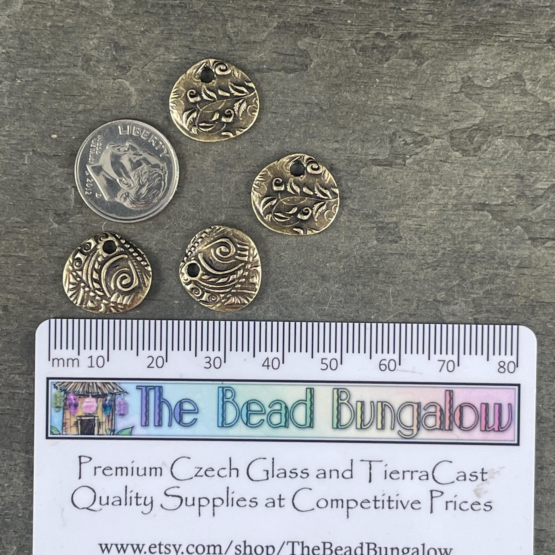 NEW TierraCast Charms, Dulce Vida Collection, Jardin Charm, 5/8" Teardrop Charm, Antiqued Brass Floral Theme Charm (PF/584-57) * Qty. 4