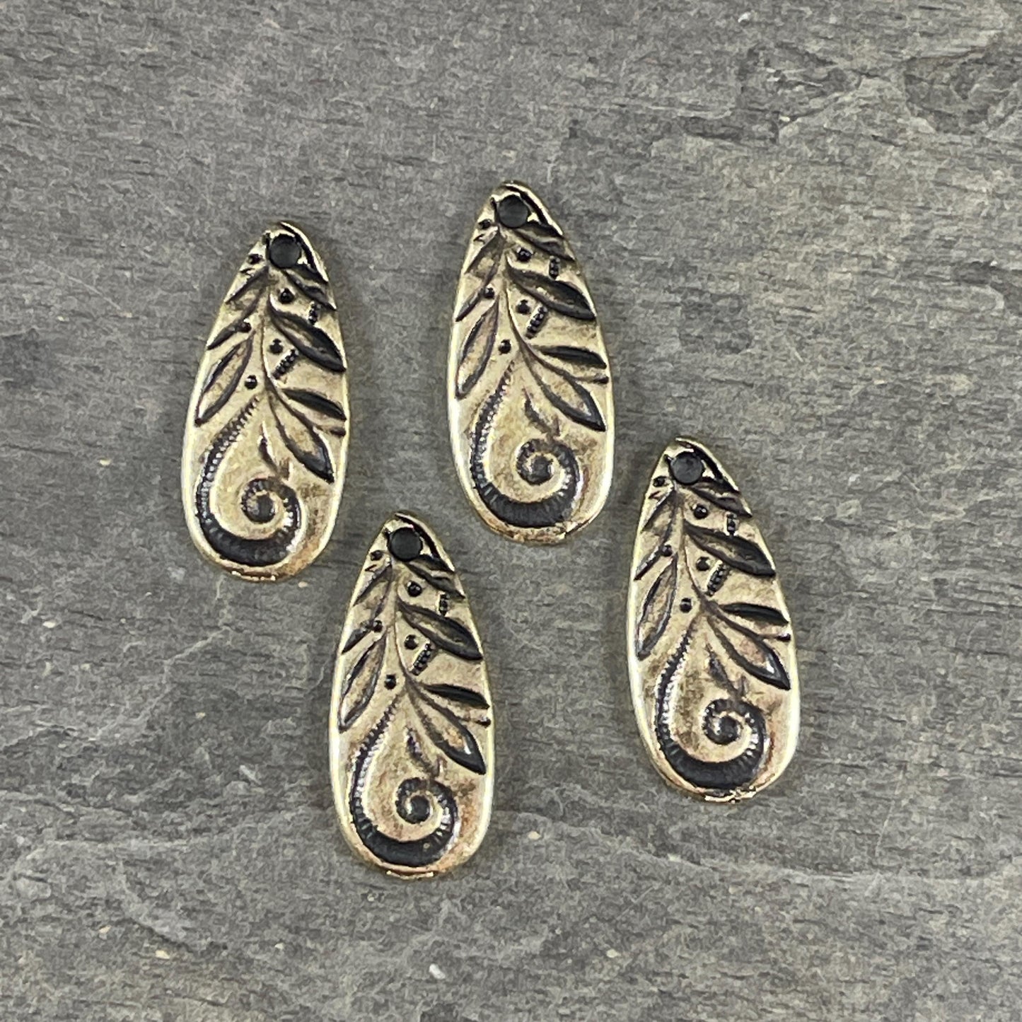 TierraCast Jardin Long Teardrop Charm, Dulce Vida Collection, Antiqued Brass Finish (PF/583-57) * Qty. 4