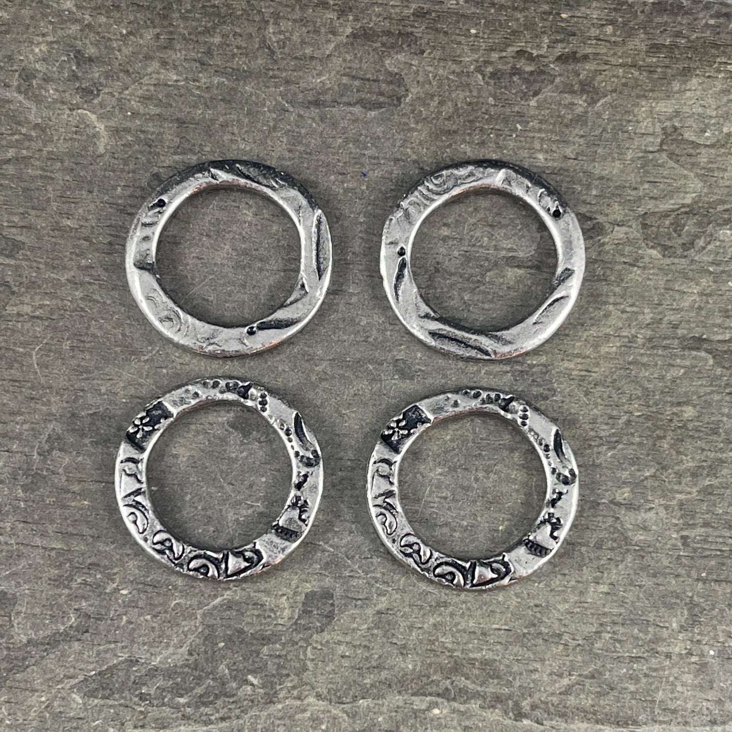TierraCast Flora 3/4" Linking Ring, 20mm Dulce Vida Link in Antiqued Pewter Finish (PF/701-04) * Qty. 4