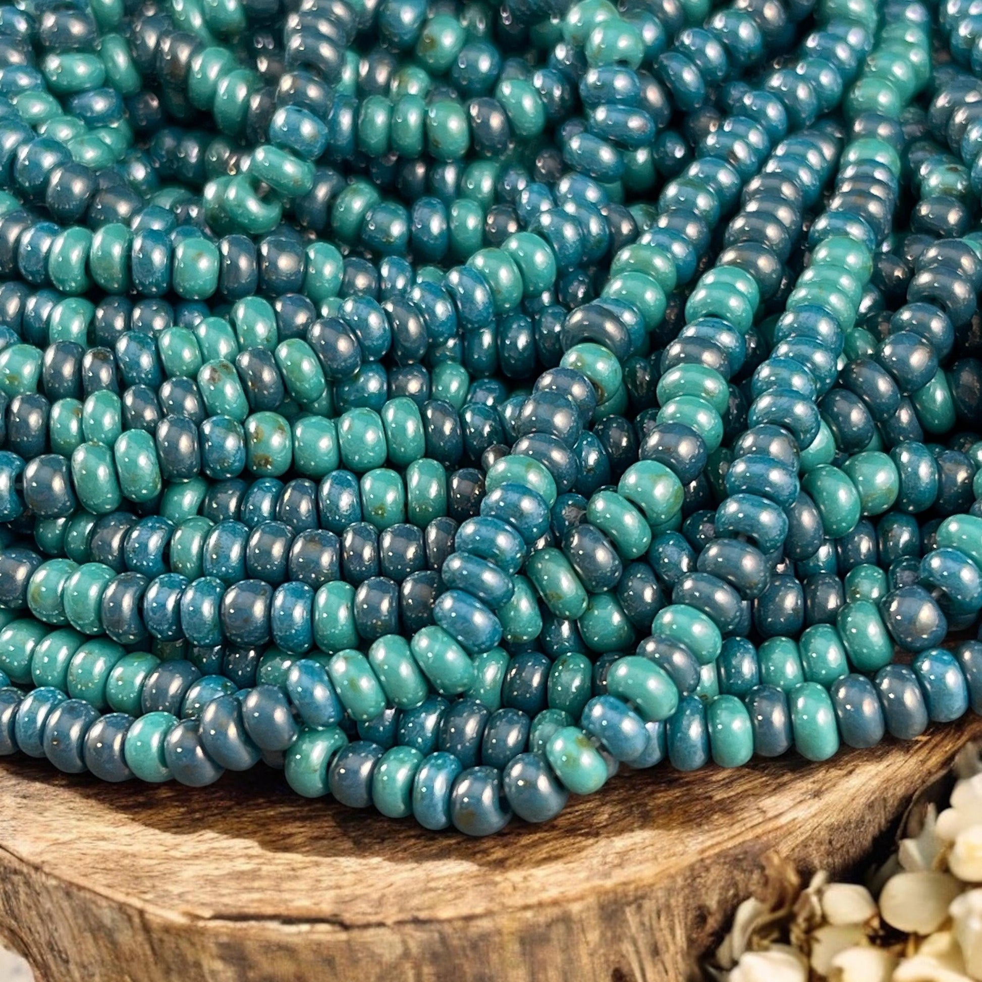 6/0 Picasso Seed Beads, 4mm Teal and Turquoise Aged Picasso Seed Bead Mix (6/0-Goblin) * 20" strand