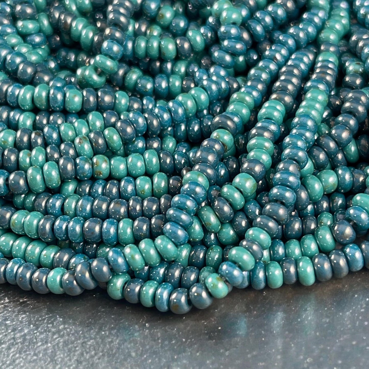 6/0 Picasso Seed Beads, 4mm Teal and Turquoise Aged Picasso Seed Bead Mix (6/0-Goblin) * 20" strand