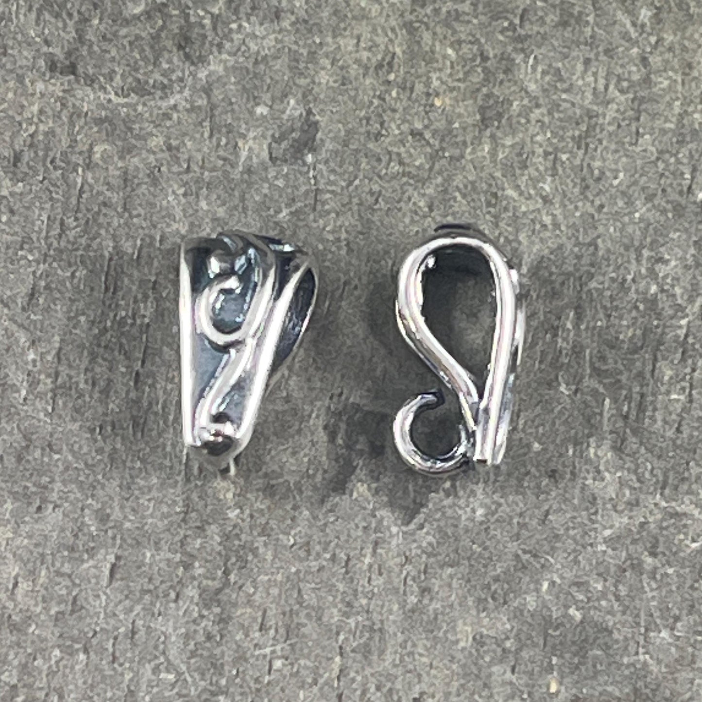 Silver Hidden Loop Bail, 10x5mm Antiqued Silver Plated Brass Bail with 3.5mm opening (FMG/7580) * Qty. 1