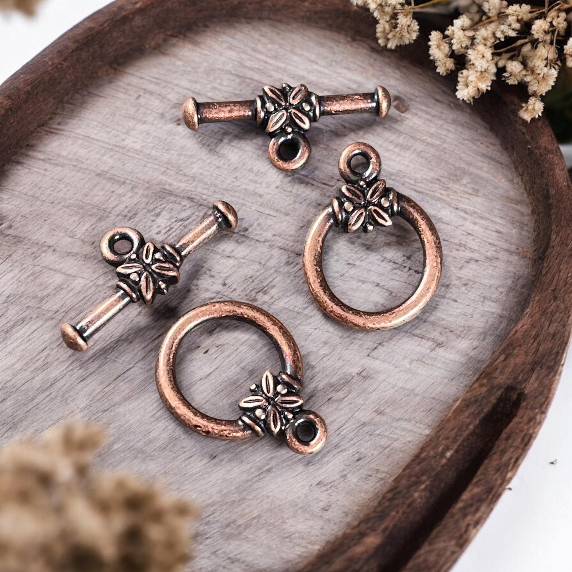 TierraCast Toggle Clasp, Large Leaf Design Toggle, Antiqued Copper Clasp (PF/942-87) * Qty. 2