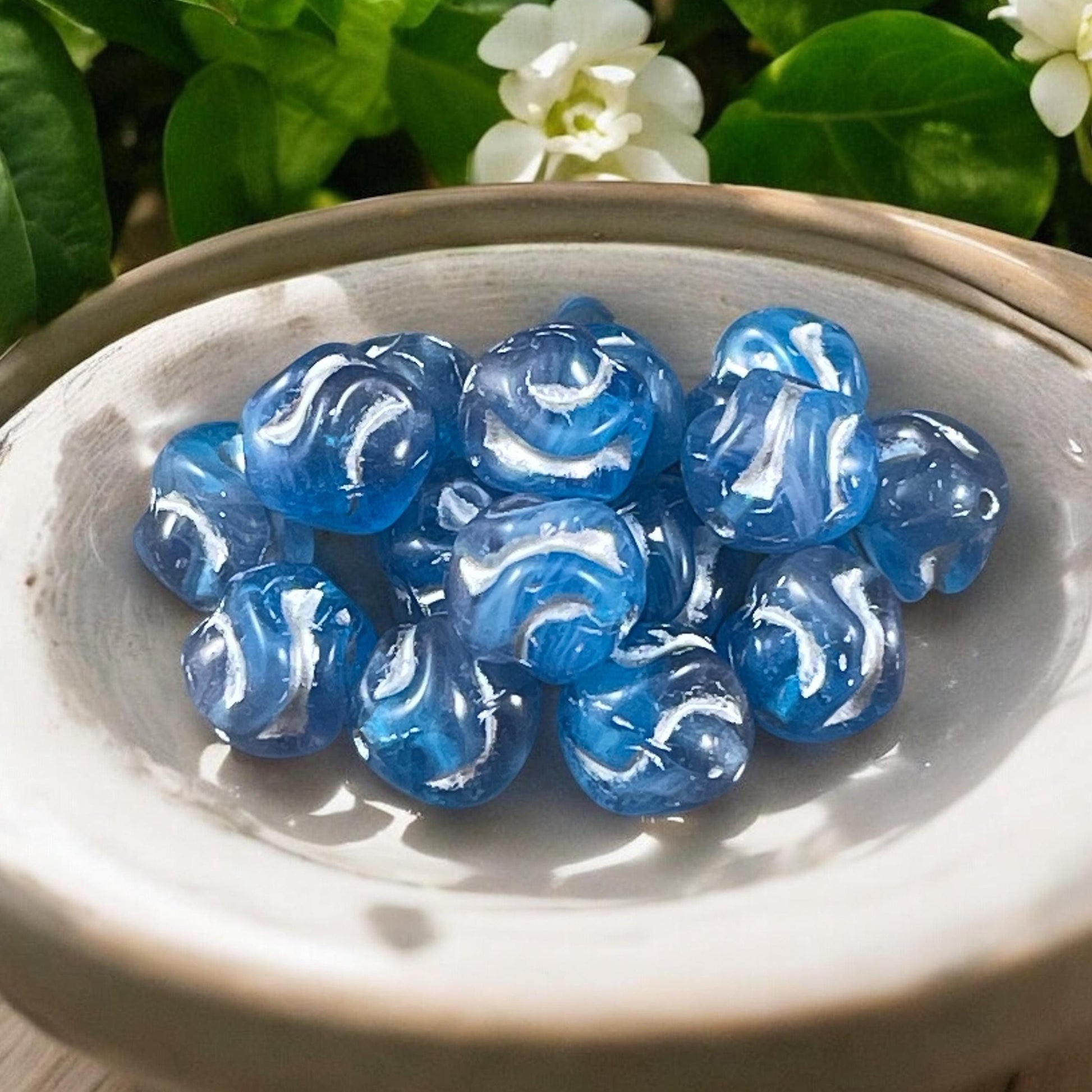 Czech Glass Beads - 8mm Blue Knots with Silver Wash, Capri Blue Glass Beads (Knot-bs) * Qty. 15
