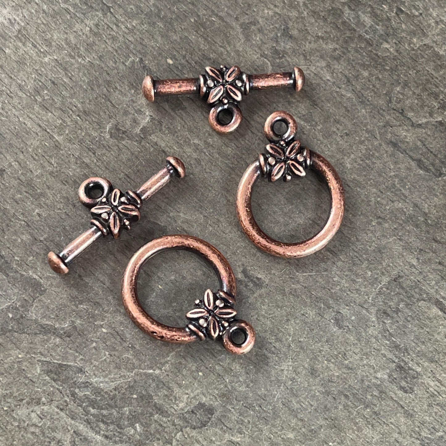TierraCast Toggle Clasp, Large Leaf Design Toggle, Antiqued Copper Clasp (PF/942-87) * Qty. 2