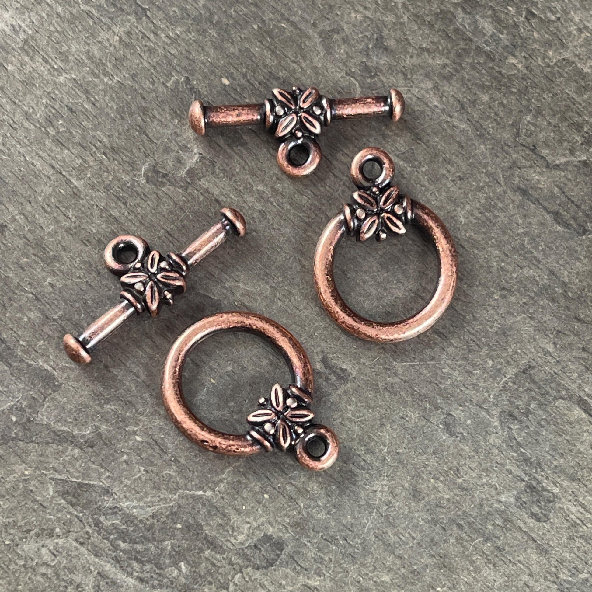 TierraCast Toggle Clasp, Large Leaf Design Toggle, Antiqued Copper Clasp (PF/942-87) * Qty. 2