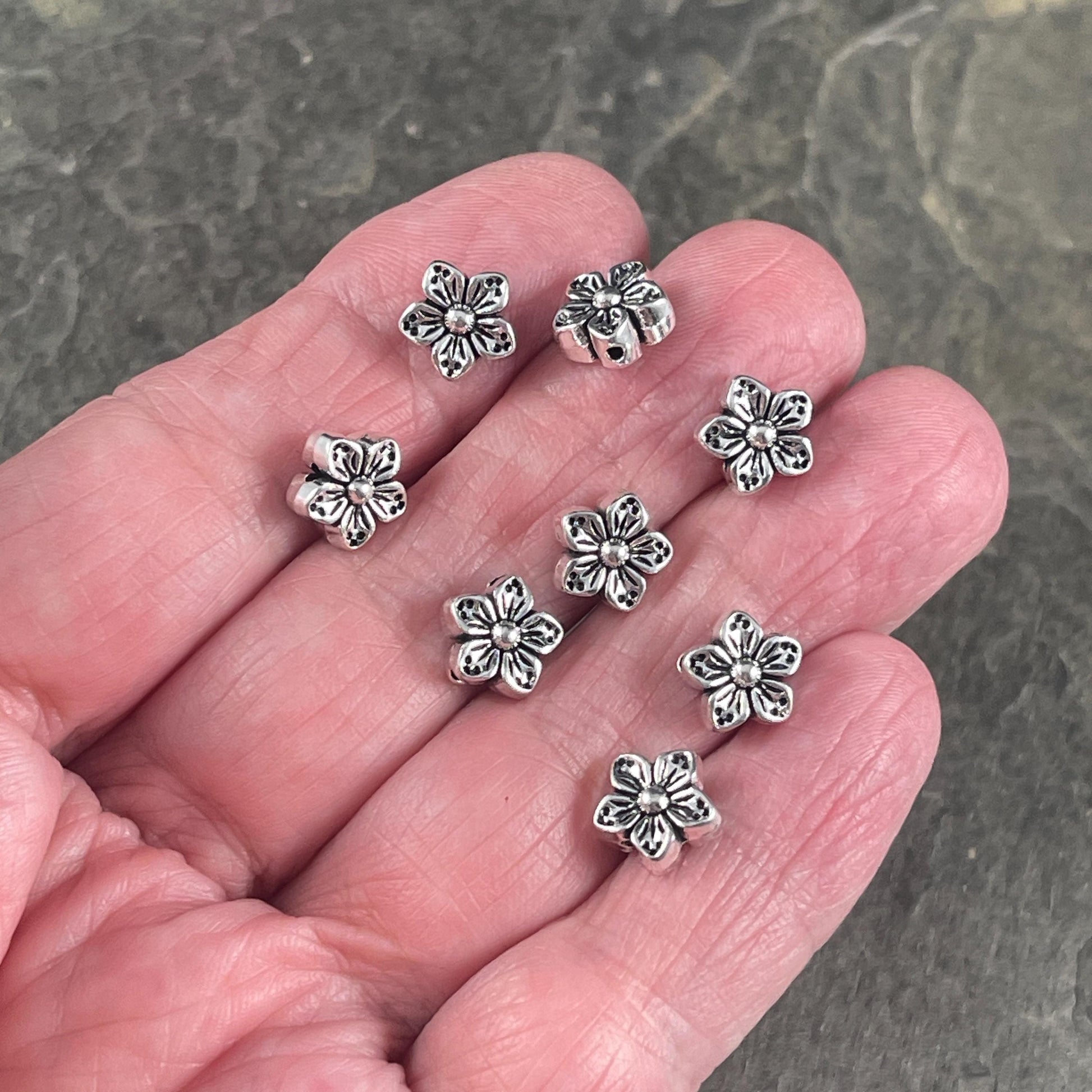 Antiqued Silver Flower Bead, Double Sided 8.5mm Metal Flower, Nature Theme Beads (N005-071) * Qty. 30