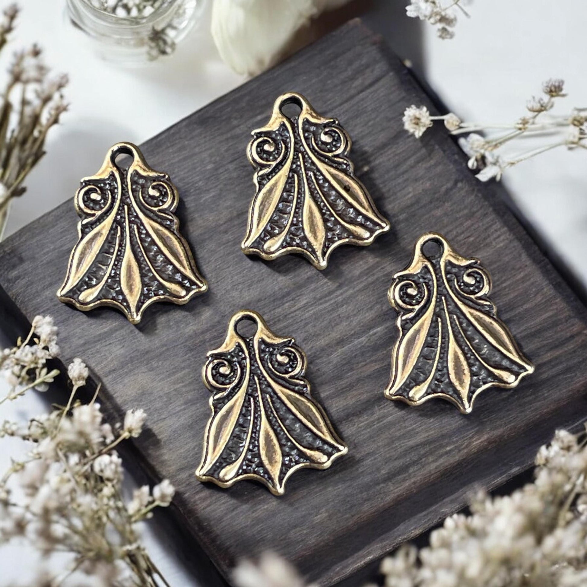 TierraCast Large Vignette Charm, 17.25x14mm Antiqued Brass Decorative Charm, New Blossom Collection (PF/1045-57) * Qty. 4