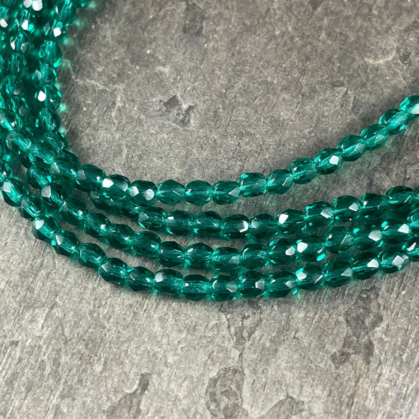Czech Glass Beads - 4mm Emerald Green Glass Beads 4mm Faceted Round Czech Beads Transparent Emerald Green Beads (FP4/SM-5073) * Qty 50