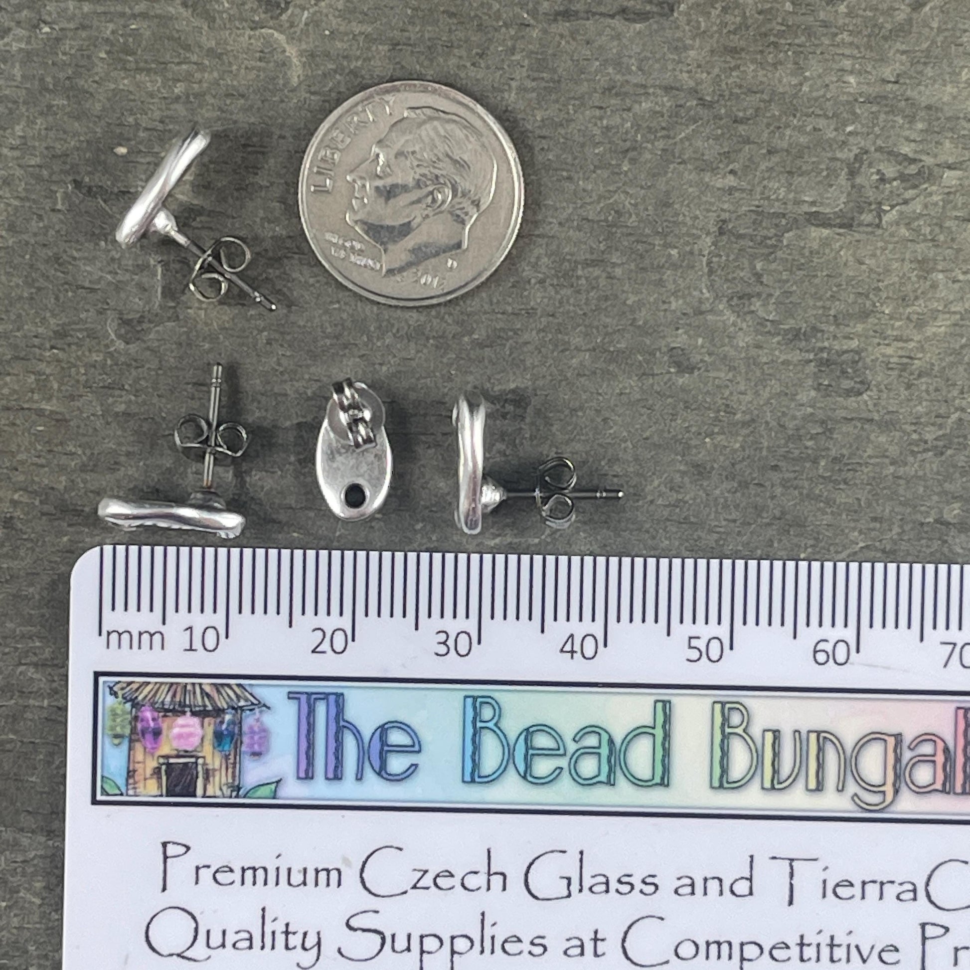 Antiqued Silver Earring with Titanium Post, 11.5x6mm Organic Oval with Hole (PF/14938-77) * Qty. 4