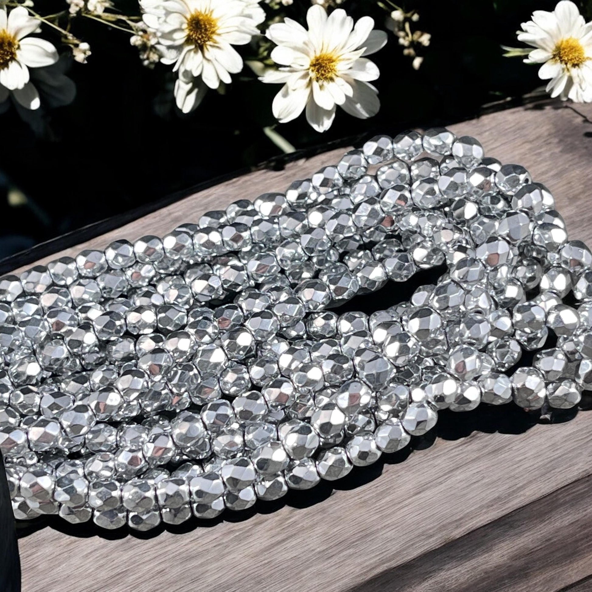 4mm Silver Faceted Czech Glass Beads 4mm Metallic Silver Beads 4mm Faceted Round Beads - Silver Metallic (FP4/N-087) - Qty 50