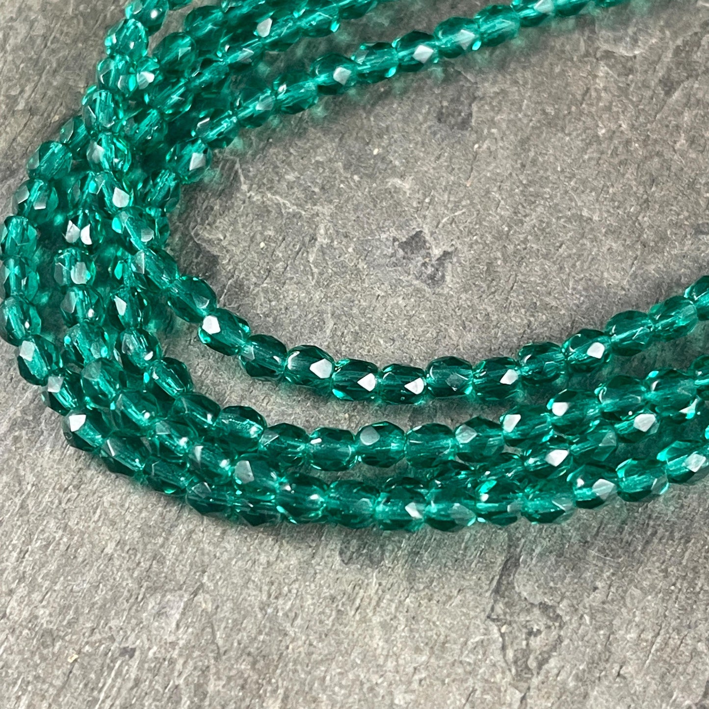 Czech Glass Beads - 4mm Emerald Green Glass Beads 4mm Faceted Round Czech Beads Transparent Emerald Green Beads (FP4/SM-5073) * Qty 50