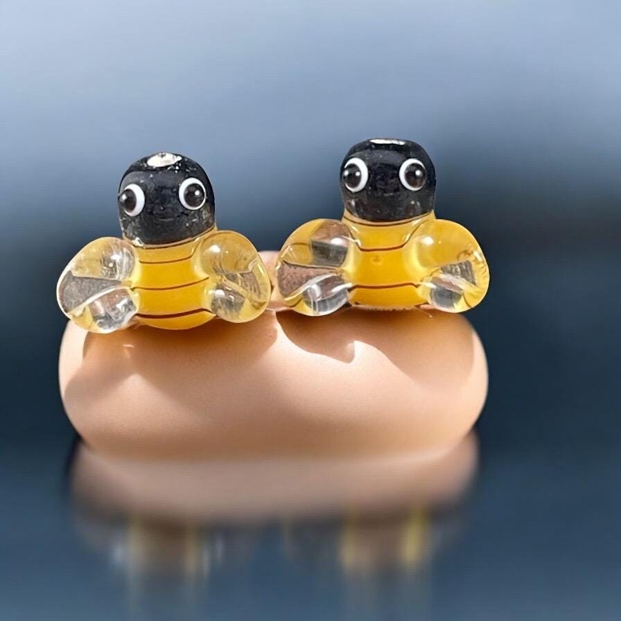 Bee Beads, Yellow and Black Bumble Bees, Lamp Work Beads - Bumble Bee Lampwork Beads - 13mm - Select Pair or Individual from Options