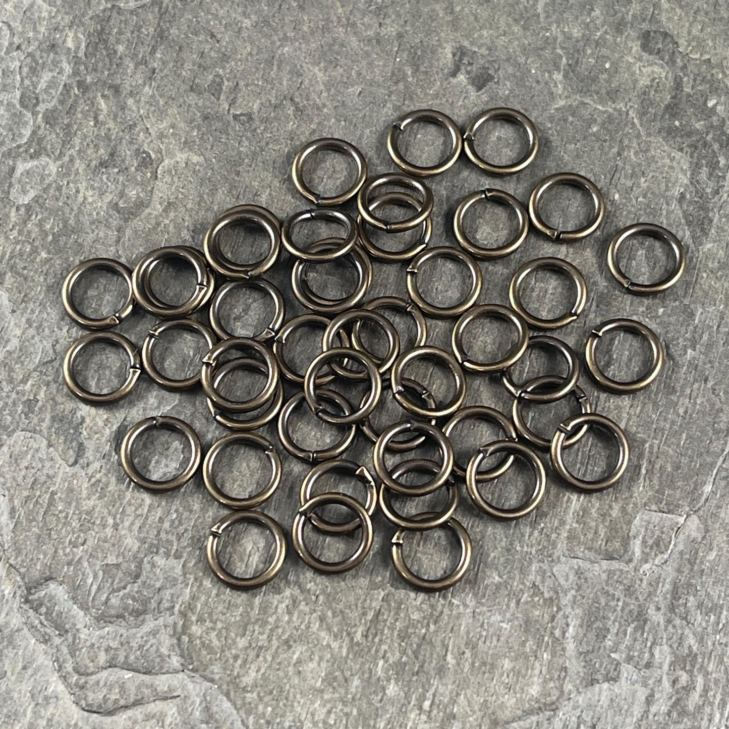 16 Gauge 8mm Bronze Jump Rings, Antiqued Brass Open Jump Rings (FMG/5171) * Qty. 50