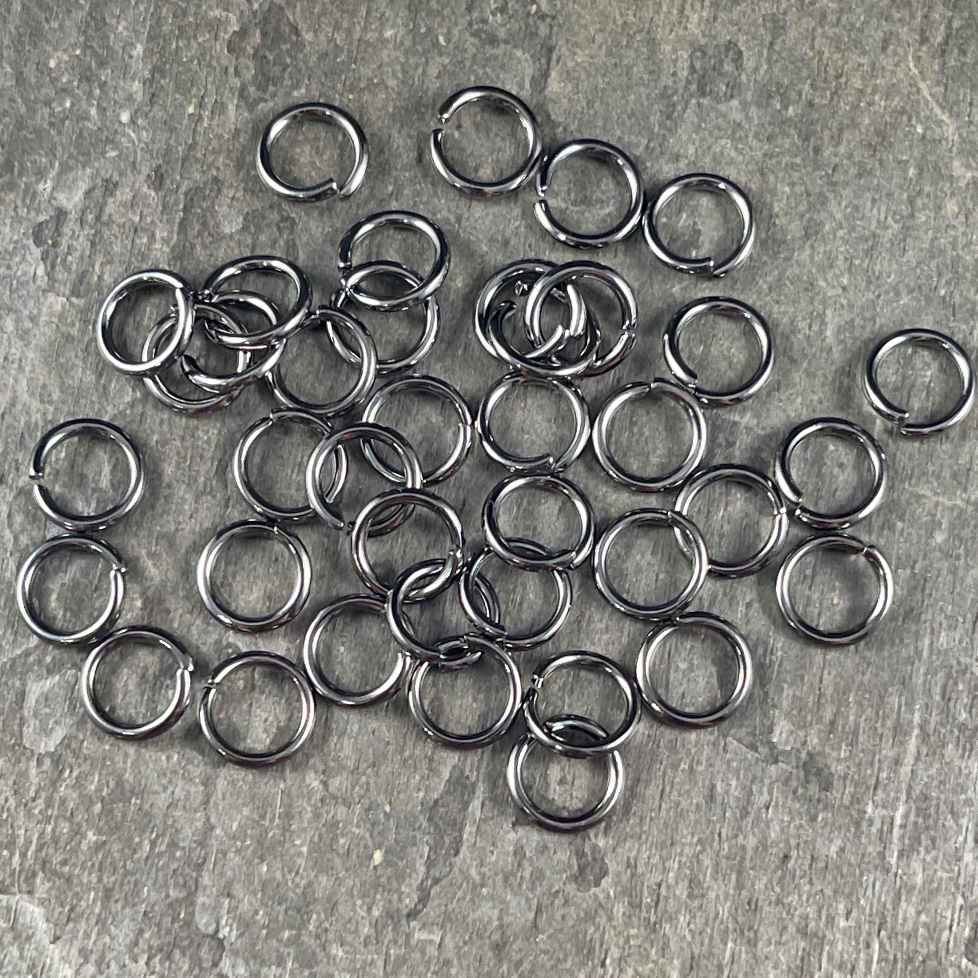 16 Gauge 8mm Gunmetal Jump Rings, Gunmetal Black Plated Brass Open Jump Rings (FMG/5173) * Qty. 50