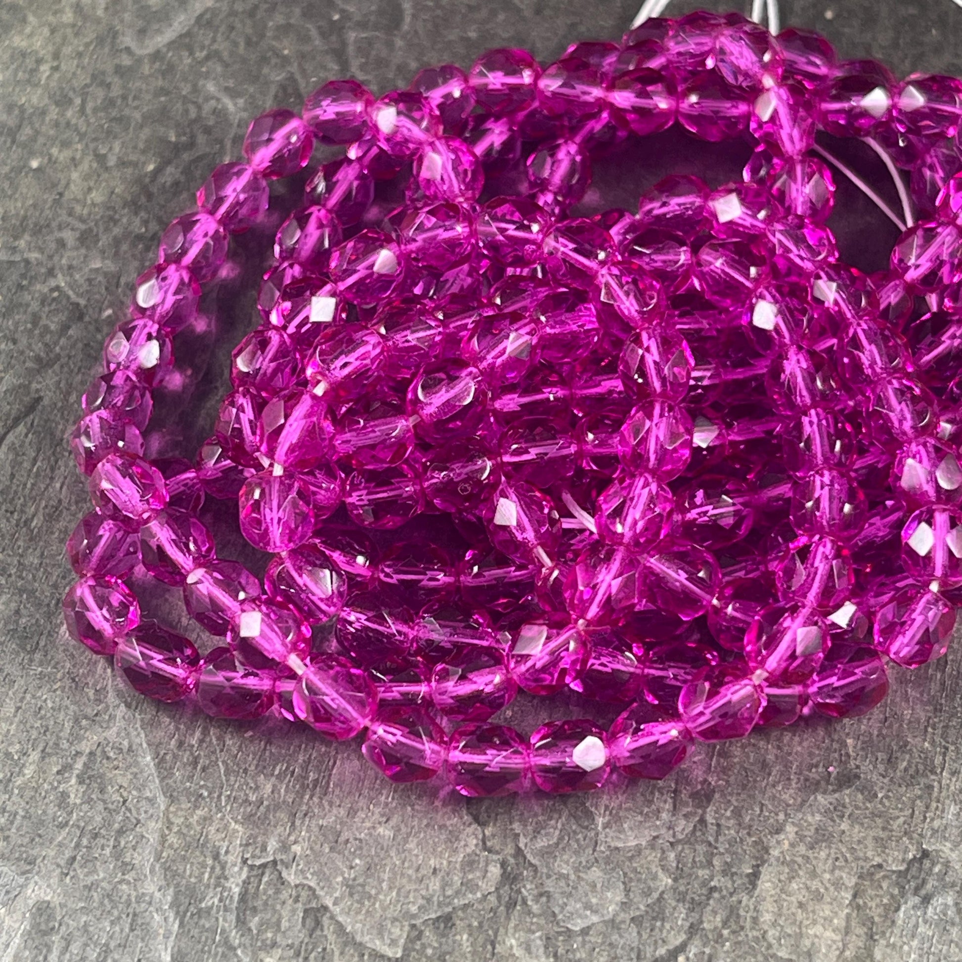 Czech Glass Beads - 6mm Faceted Round Beads, Transparent Magenta Pink (FP6/SM-F0734) * Qty. 25