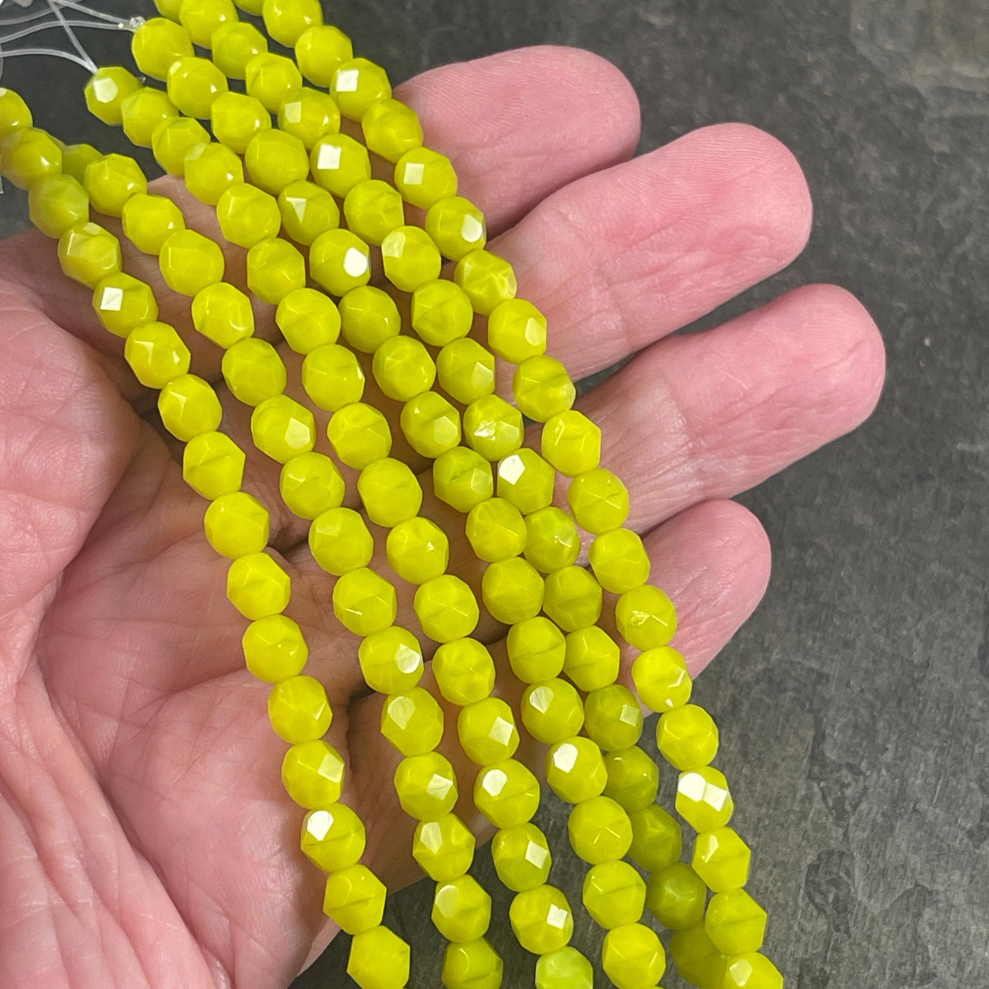 Czech Glass Beads - 6mm Faceted Round Beads, Chartreuse (FP6/SM-84020) * Qty. 25