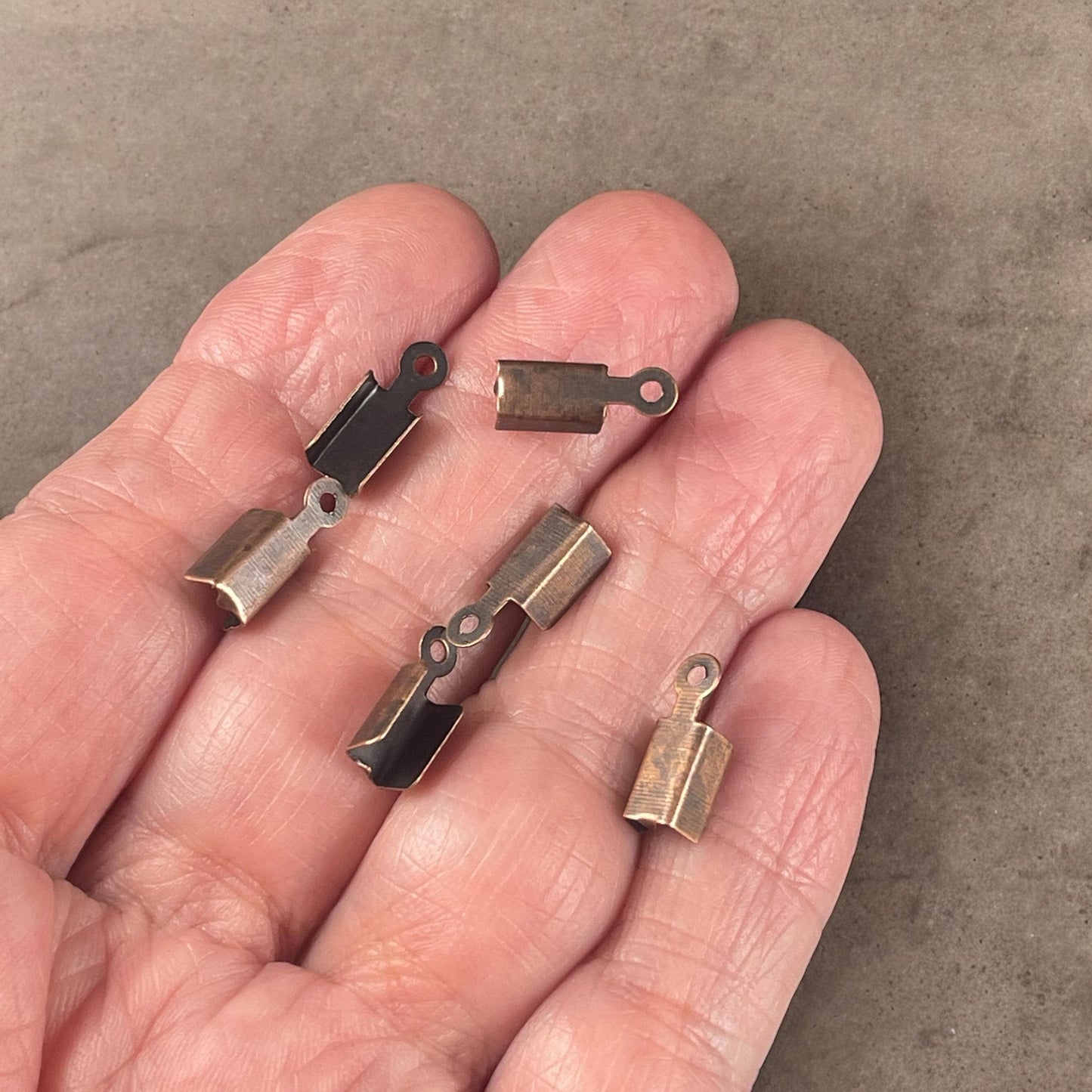 Antiqued Copper Cord Ends, Finishing Ends with Loop, Flat Folding Crimp for Leather or Cord (ZX999-R) * Qty. 200