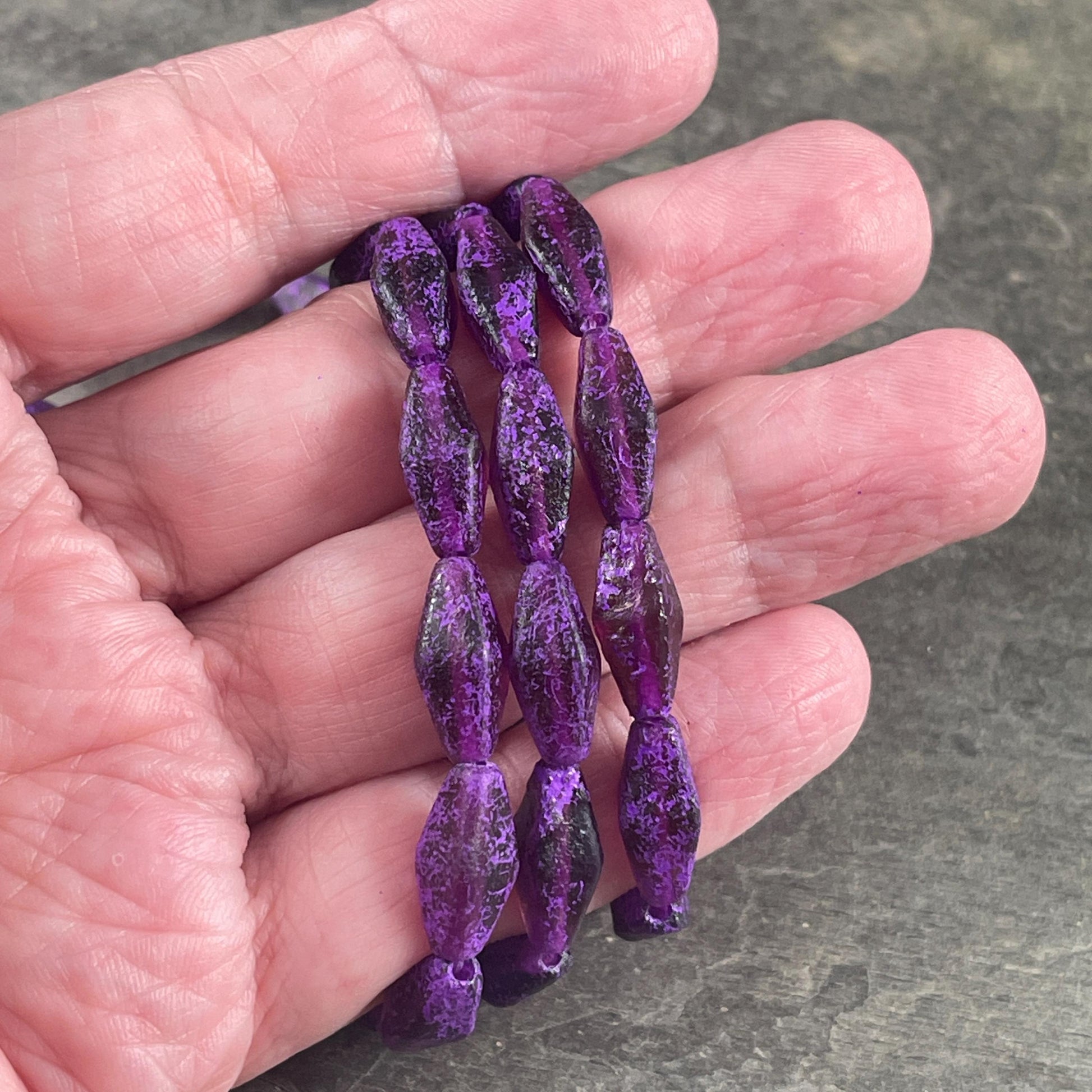 Czech Glass Beads - 14x7mm Rhombus Beads, Dark Purple Etched Glass with Purple Wash (RHO/N-2103) * Qty. 10 Beads