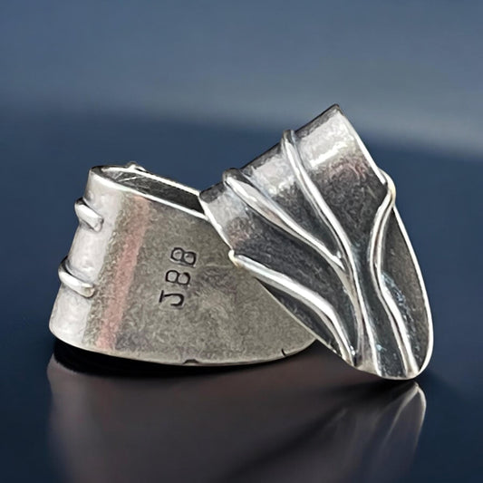 Silver JBB Pinch Bail, 15x10mm Shield Bail, Antiqued Silver Pinch Bail (FMG/1951) * Qty. 1